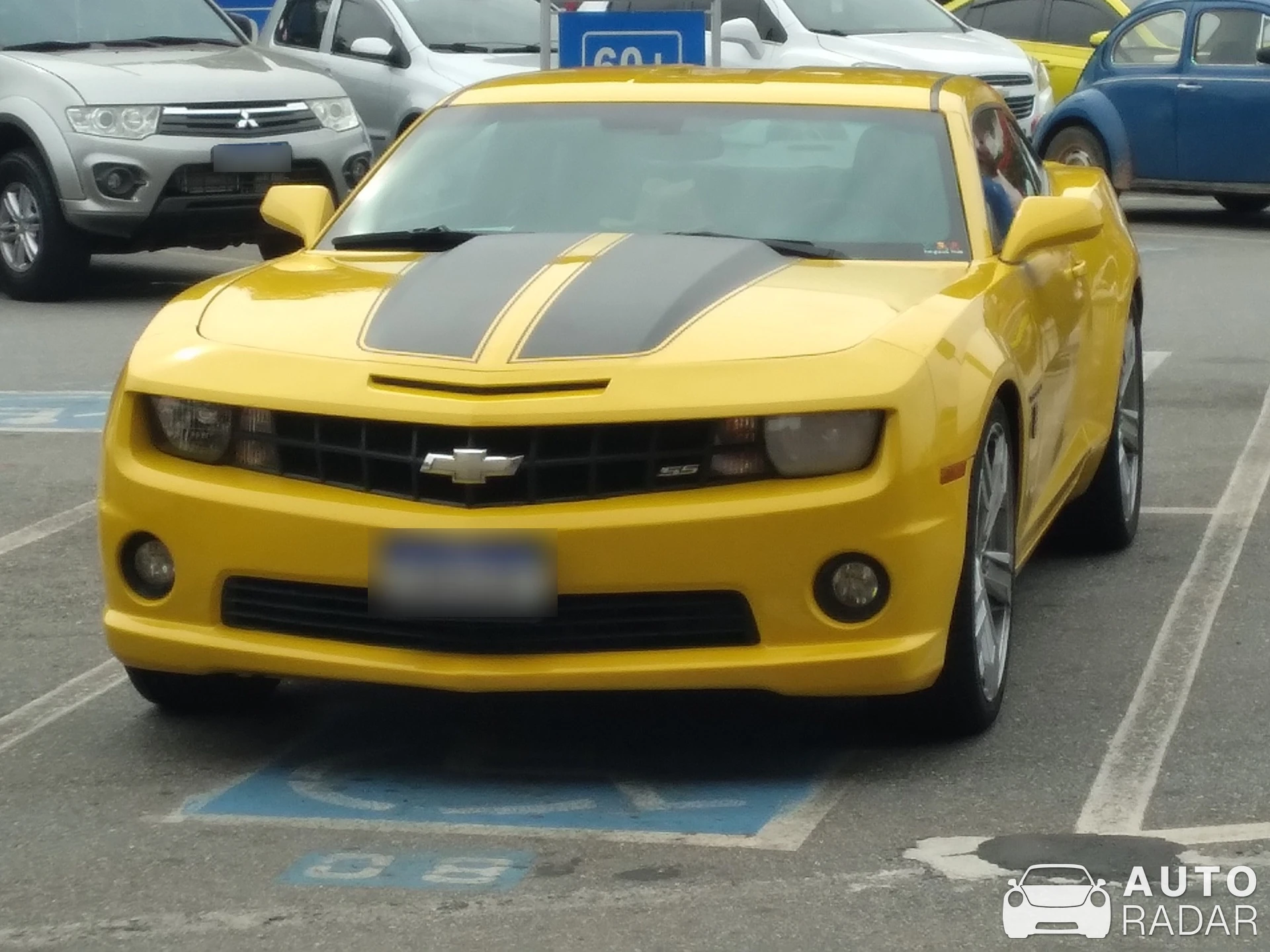 Chevrolet Camaro SS spotted in Aparecida, Brasil