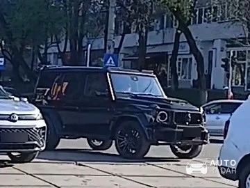 Mercedes-AMG Brabus G 63 4x4² W463 spotted in Bucharest