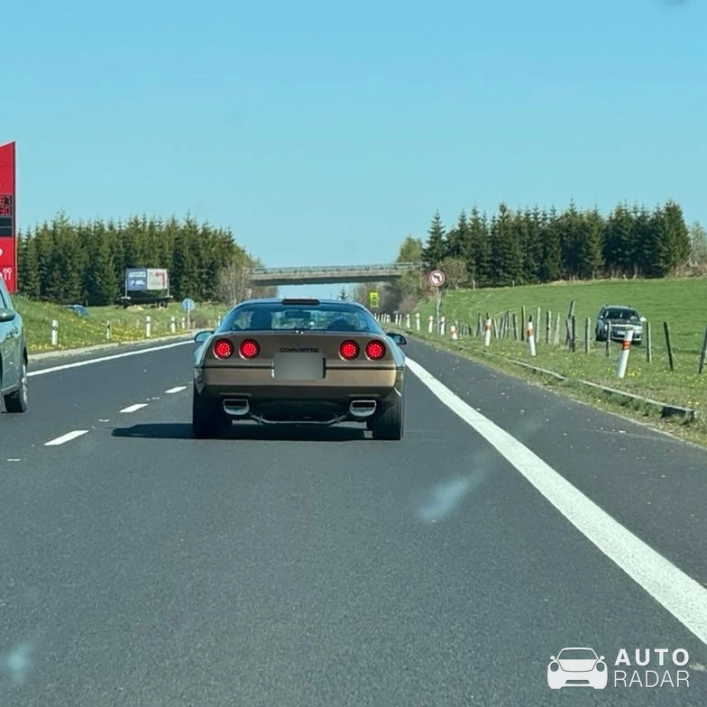 Chevrolet Corvette C4 Convertible spotted in Hora Svatého Šebestiána