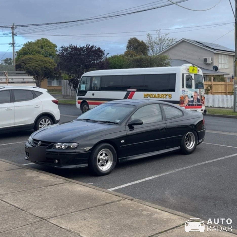Holden V2 Series III Monaro CV8 spotted in Leopold, Australia
