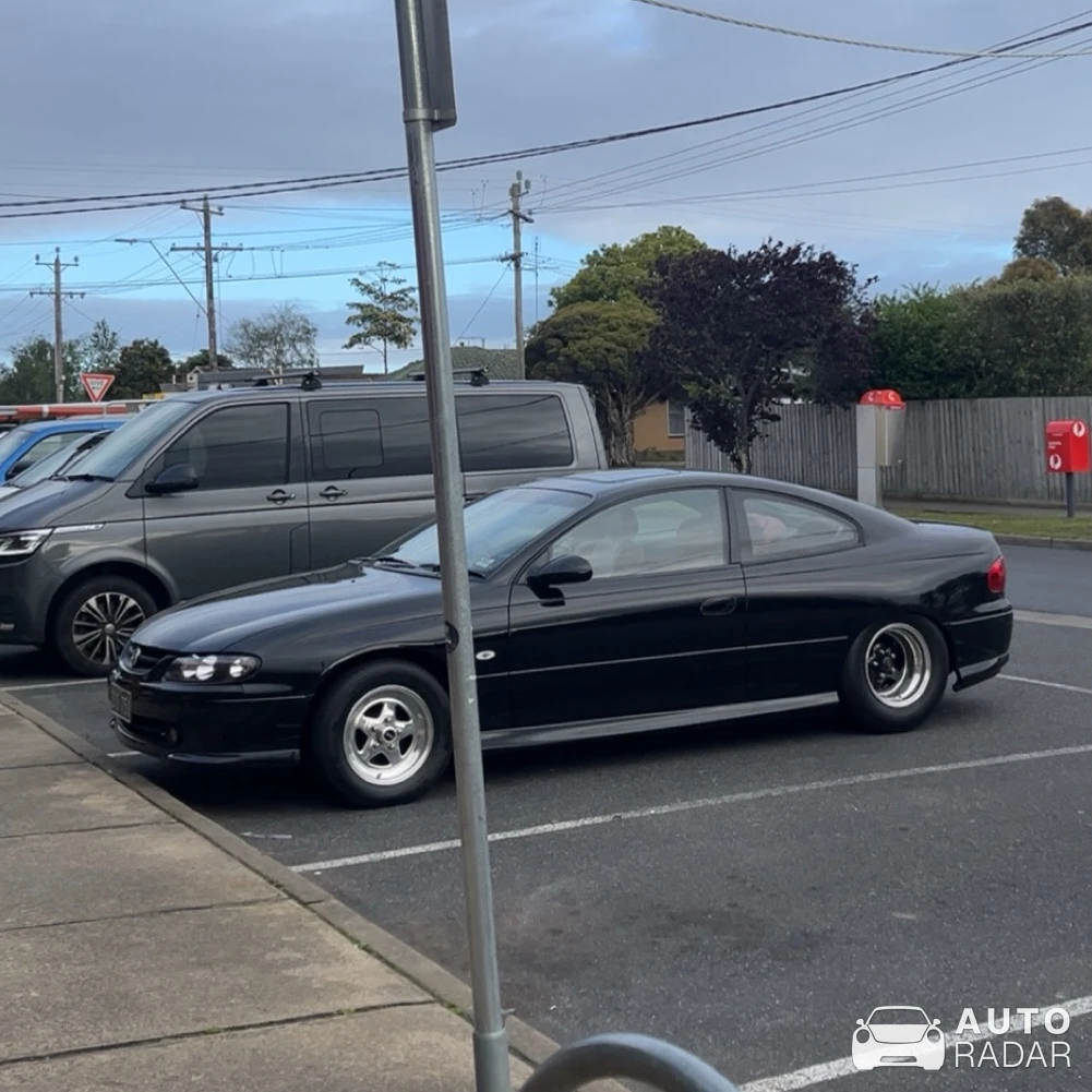 Holden V2 Series spotted in Leopold