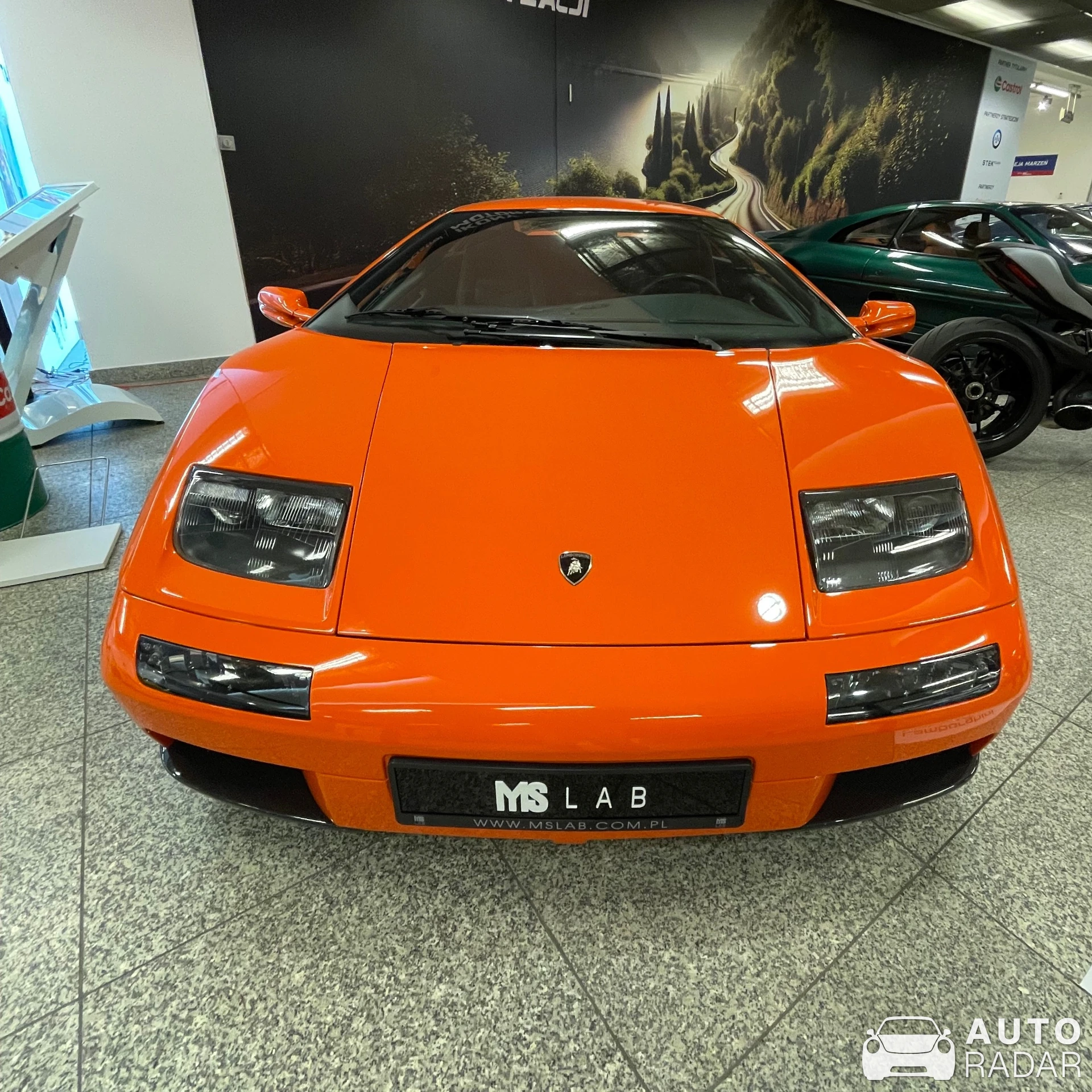 Lamborghini Diablo VT spotted in Warszawa, Polska
