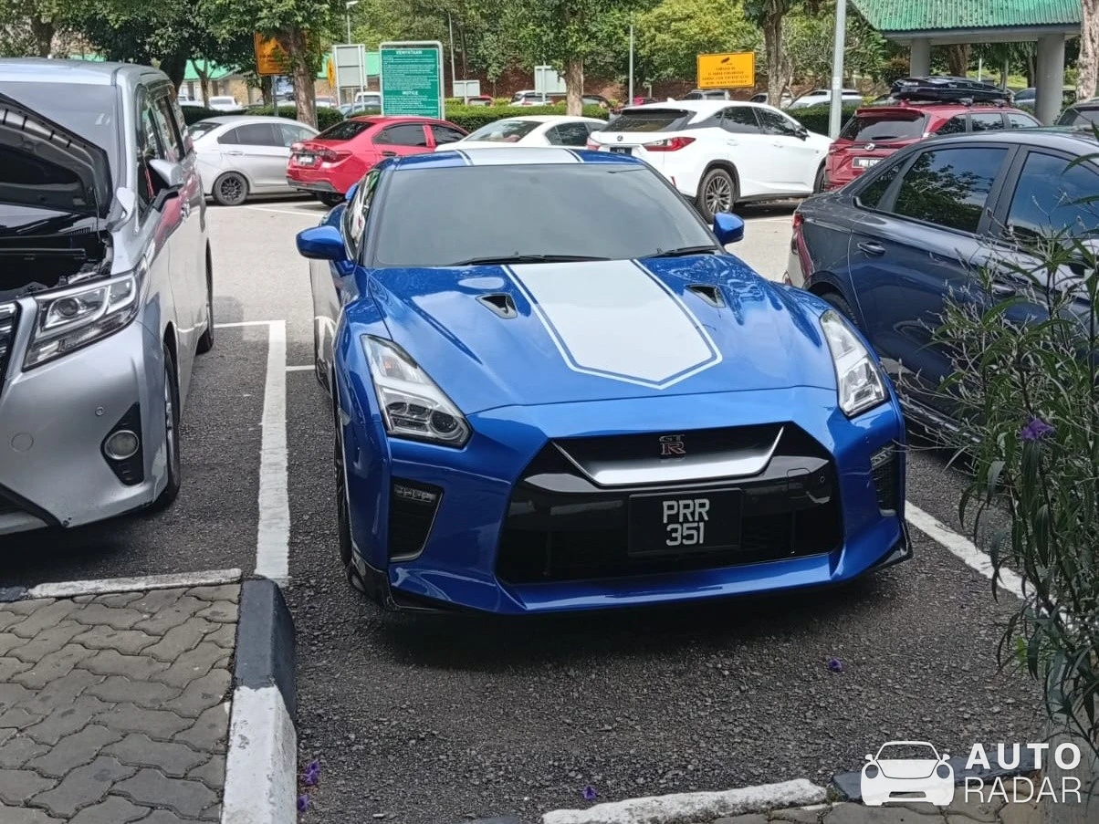 Nissan GT-R 50th Anniversary Edition spotted in Pagoh