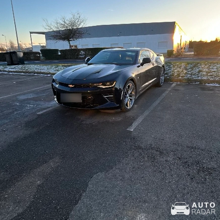 Chevrolet Camaro SS spotted in Saint-Just-en-Chaussée, France