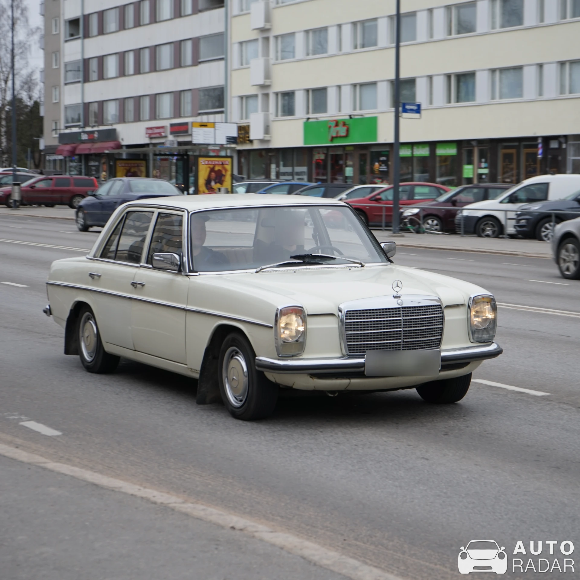 Mercedes-Benz W111 spotted in Oulu, Finland