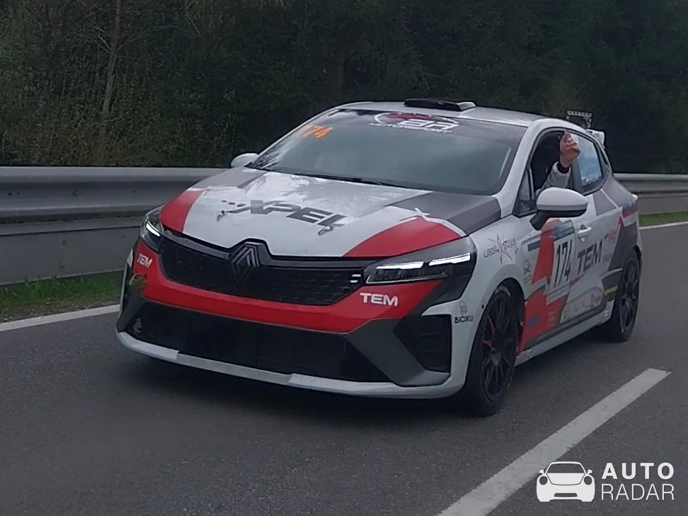Renault Clio Rally5 spotted in Semriach