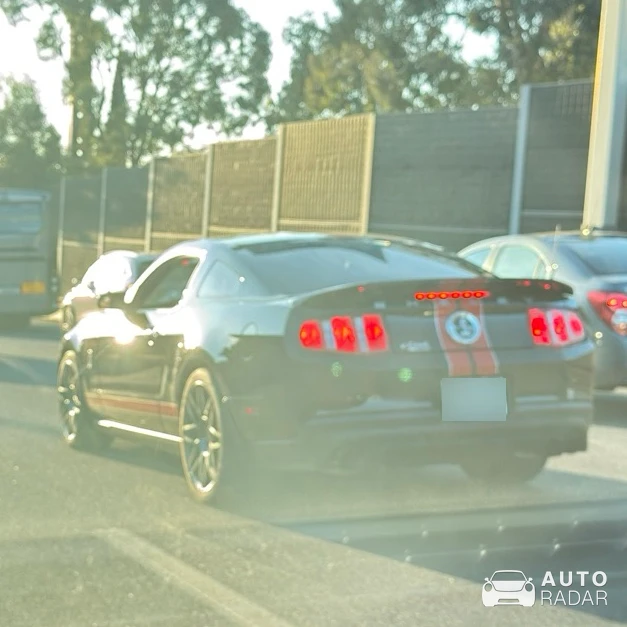 Ford Mustang Shelby G.T. 500 spotted in Carnaxide