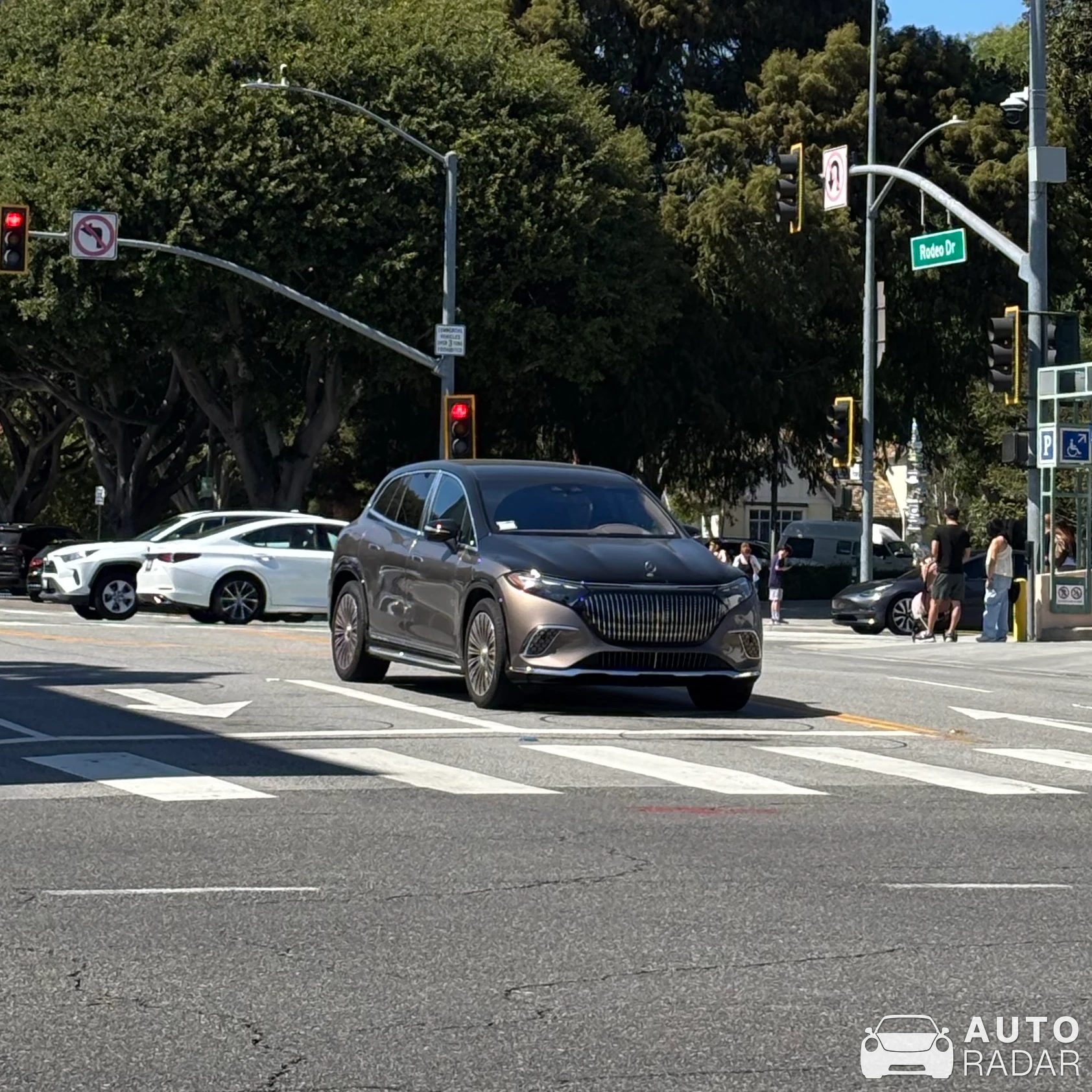 Mercedes-Maybach EQS spotted in Beverly Hills