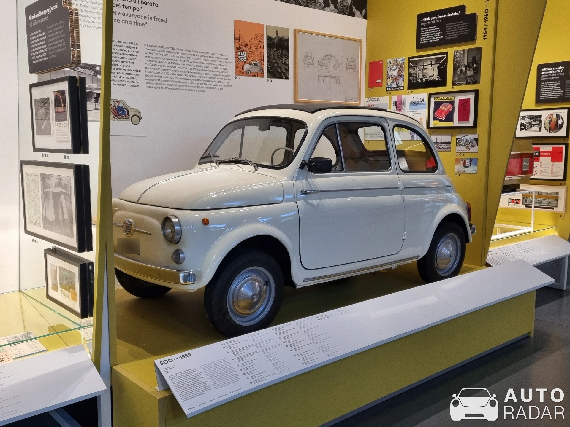 Fiat Nuova 500 spotted in Milano