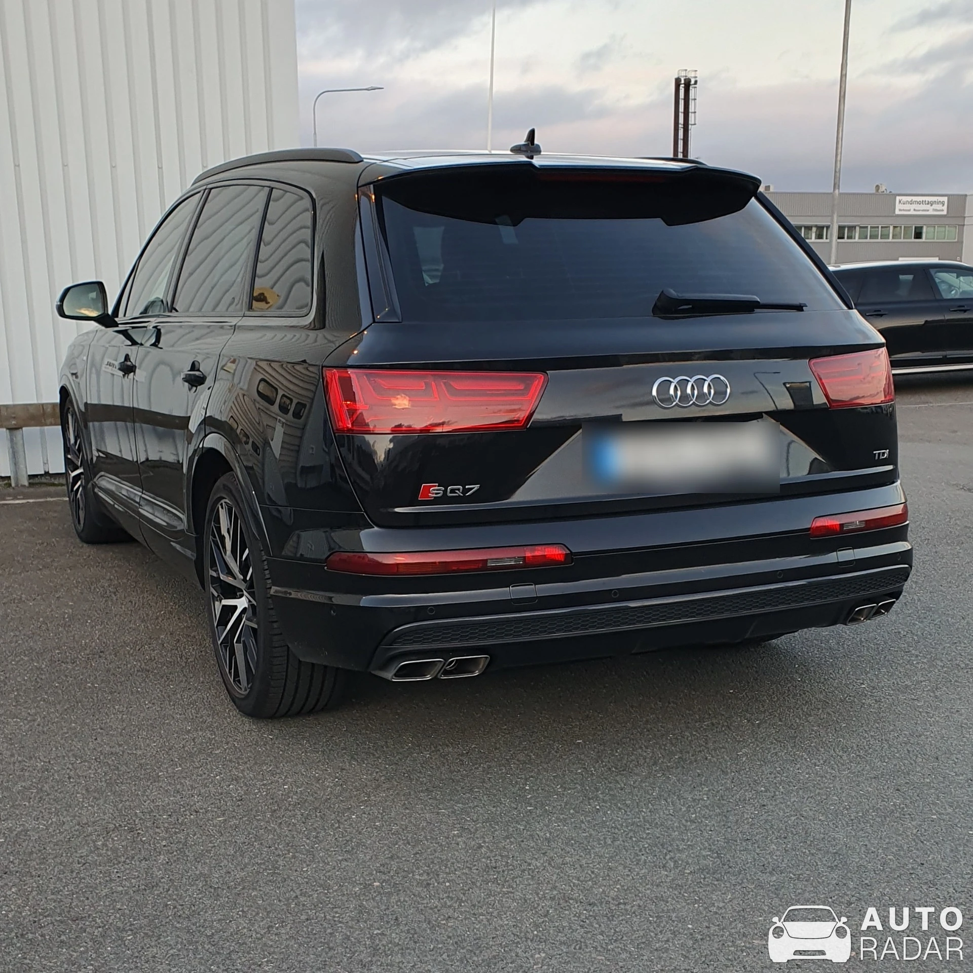 Audi SQ7 spotted in Jönköpings län, Sverige