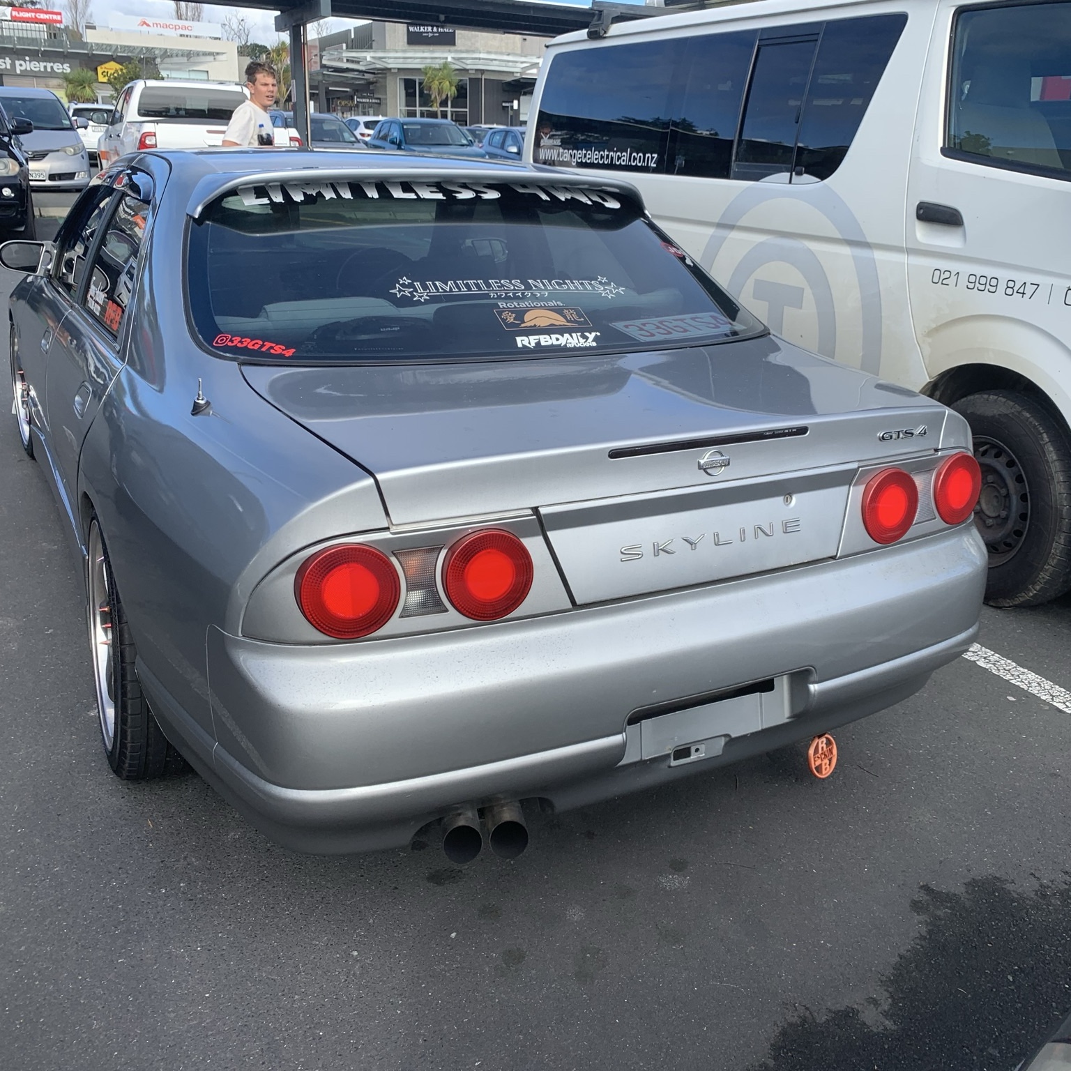 Nissan Skyline R33 GT-S4