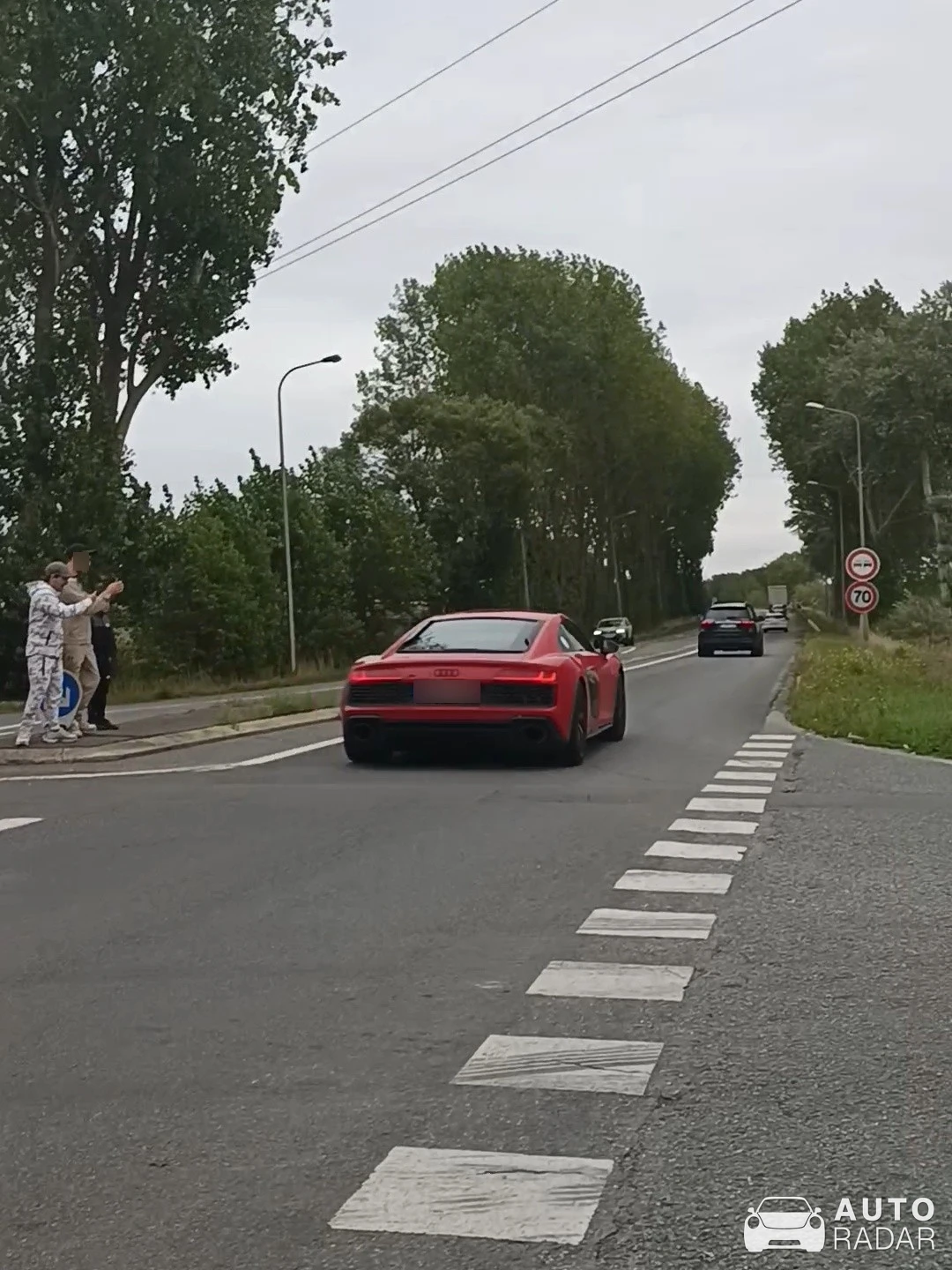 Audi R8 V10 spotted in Saint-Georges-sur-l'Aa