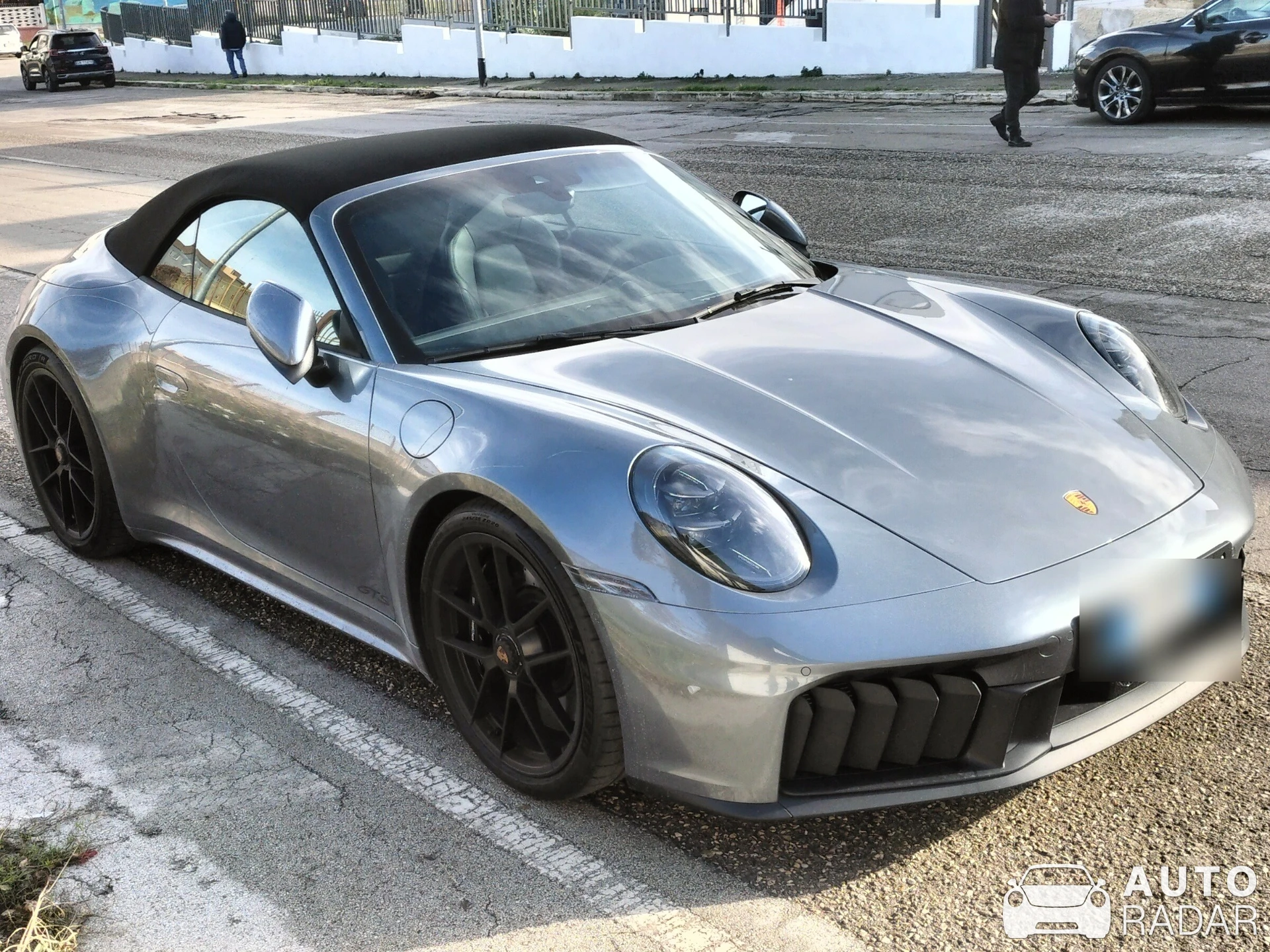 Porsche 992 Carrera GTS Cabriolet MkII spotted in Bari, Italy