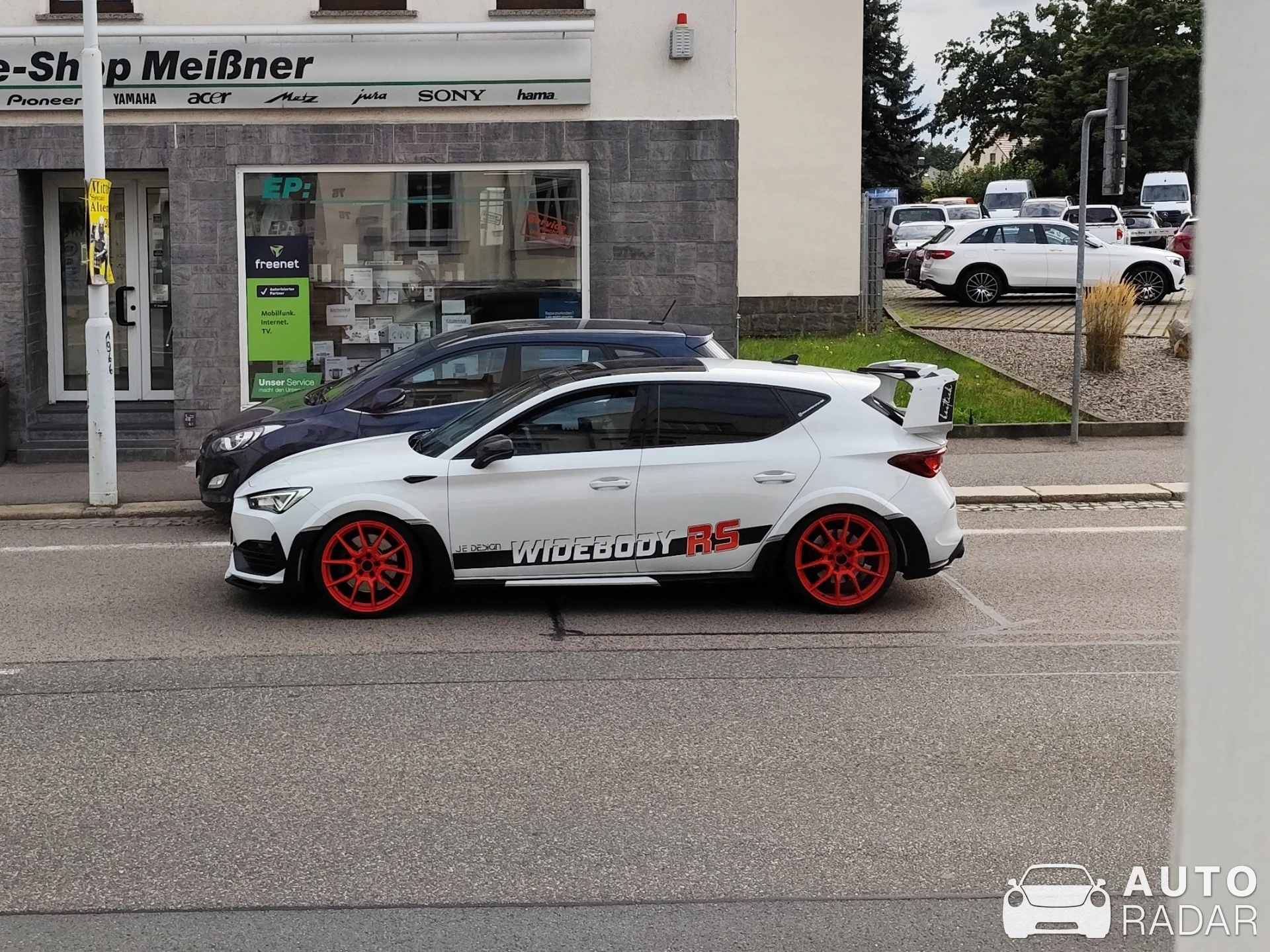 CUPRA Leon Widebody RS spotted in Limbach-Oberfrohna