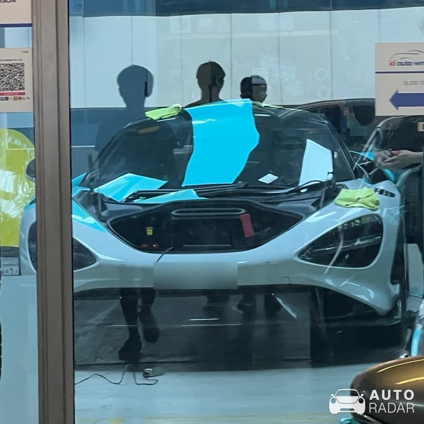 McLaren 765LT Novitec spotted in Singapore