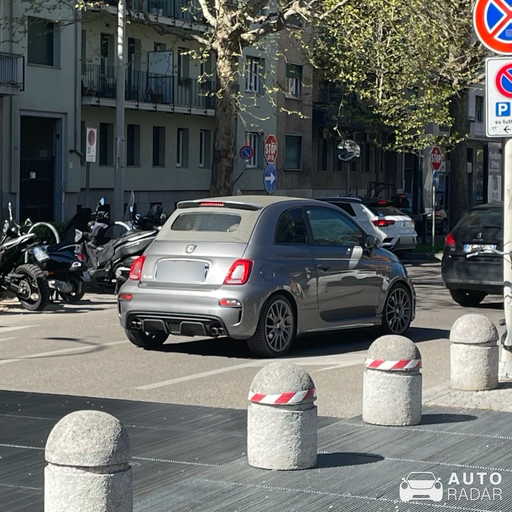 Abarth 595C Pista spotted in Como