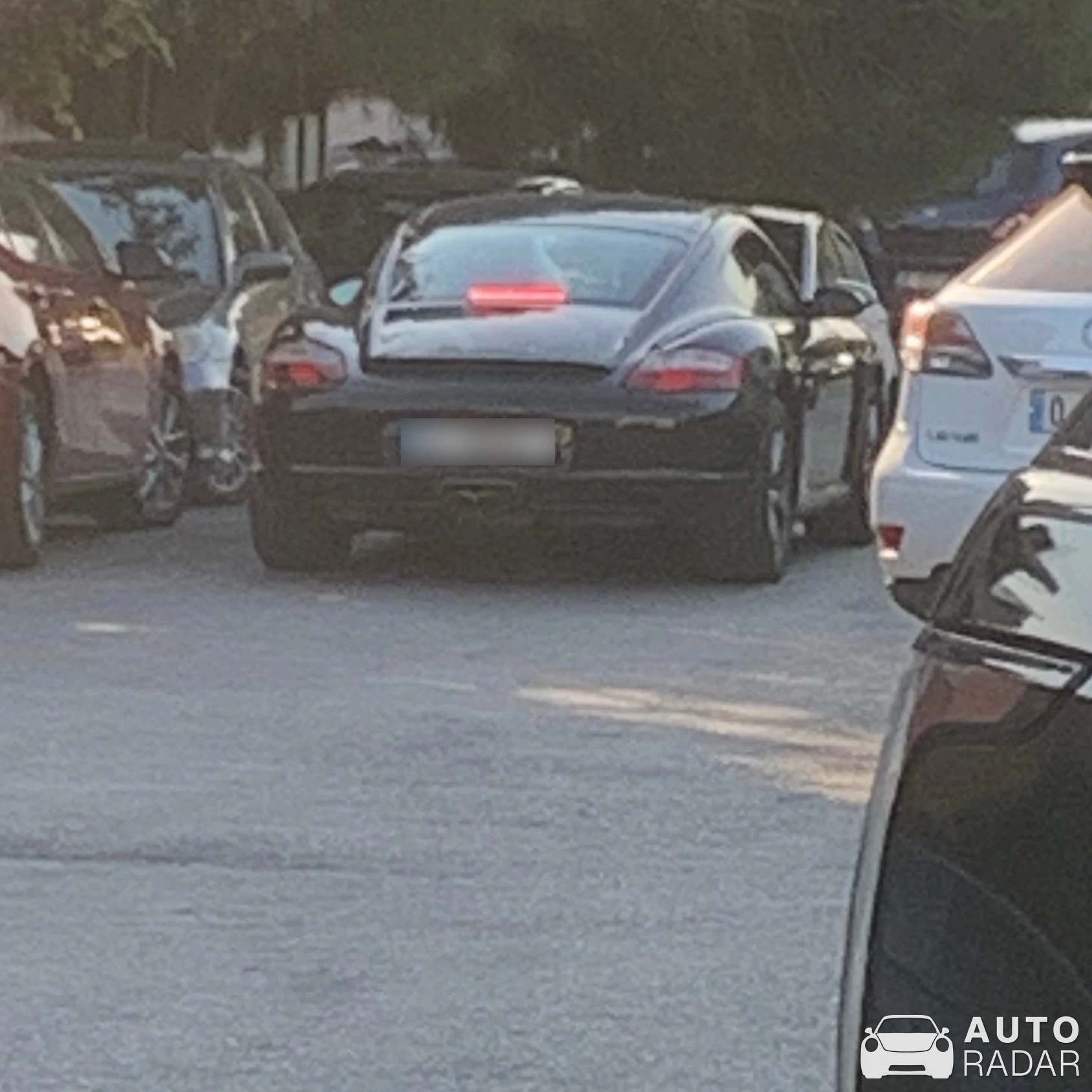 Porsche 987 Cayman S spotted in Ghazir, Liban