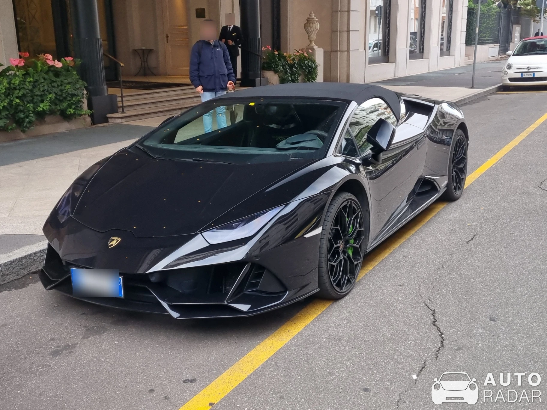 Lamborghini Huracán LP640-4 EVO Spyder spotted in Milano, Italia