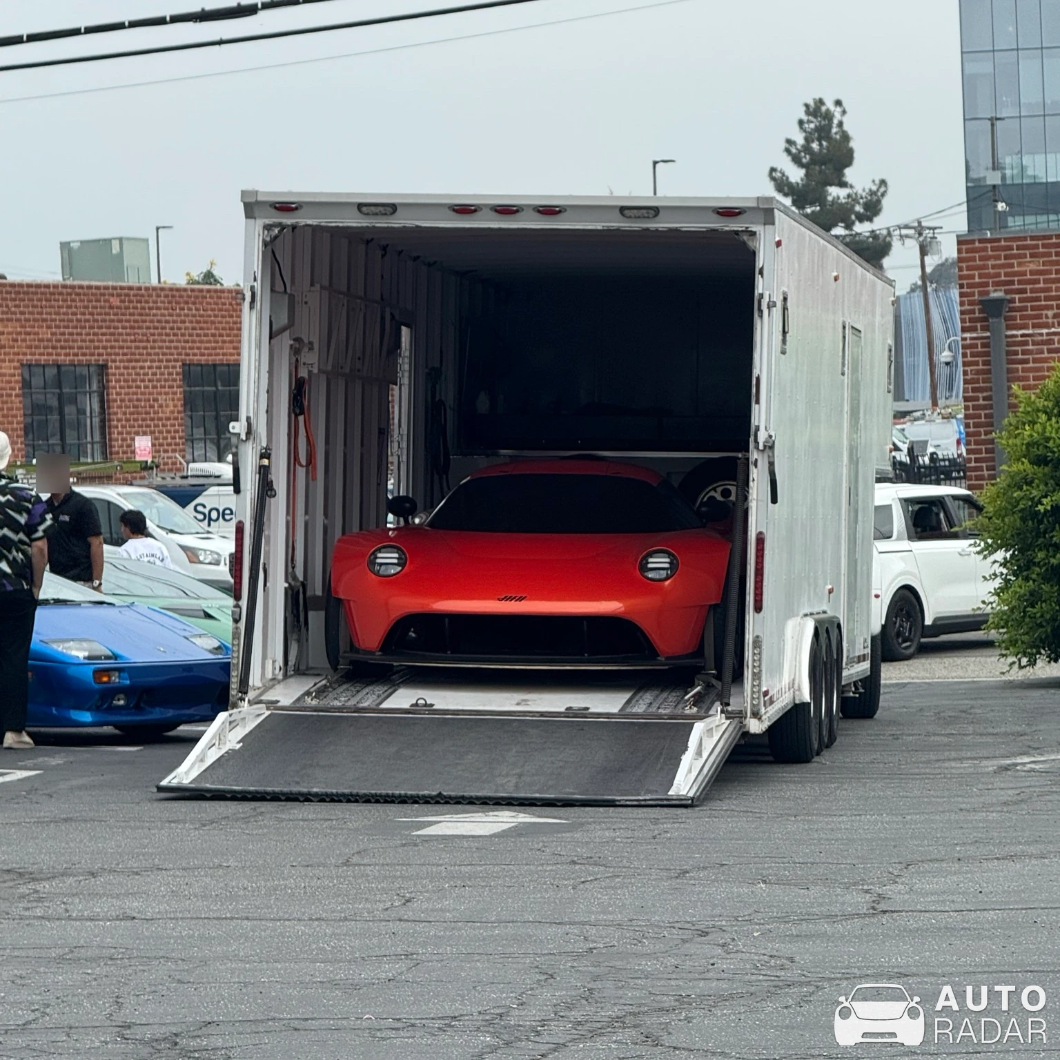 Oilstainlab HF-11 spotted in Los Angeles, United States