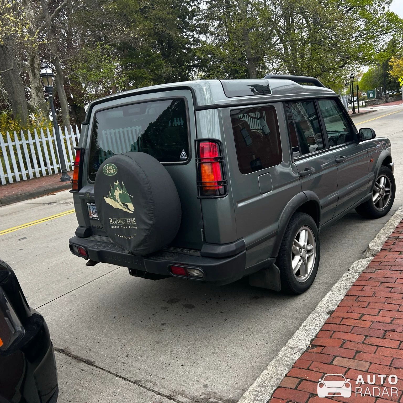 Land Rover Discovery spotted in Newport