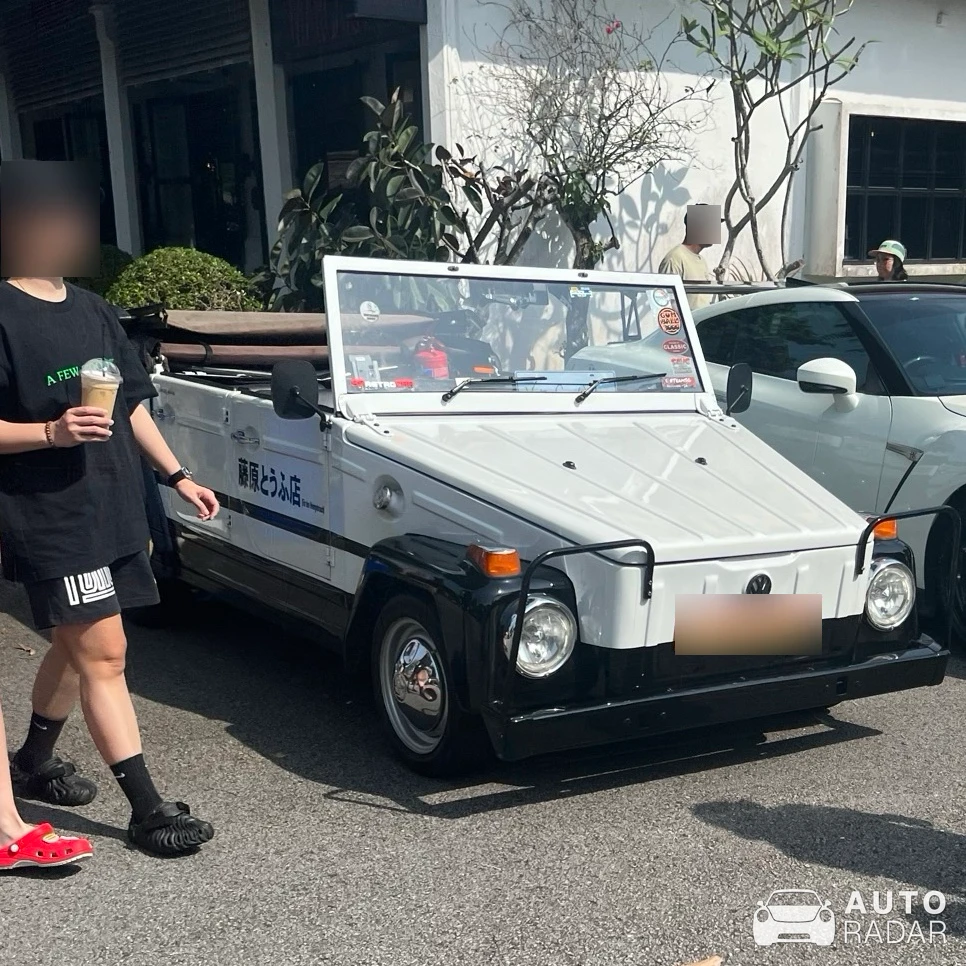 Volkswagen Type 181/182 spotted in Singapore
