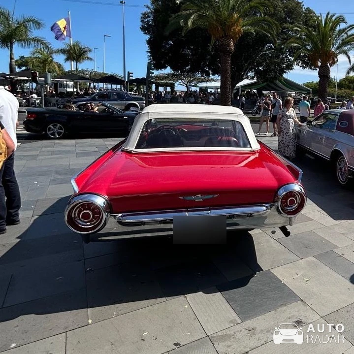 Ford Thunderbird spotted in Lisbon, Portugal