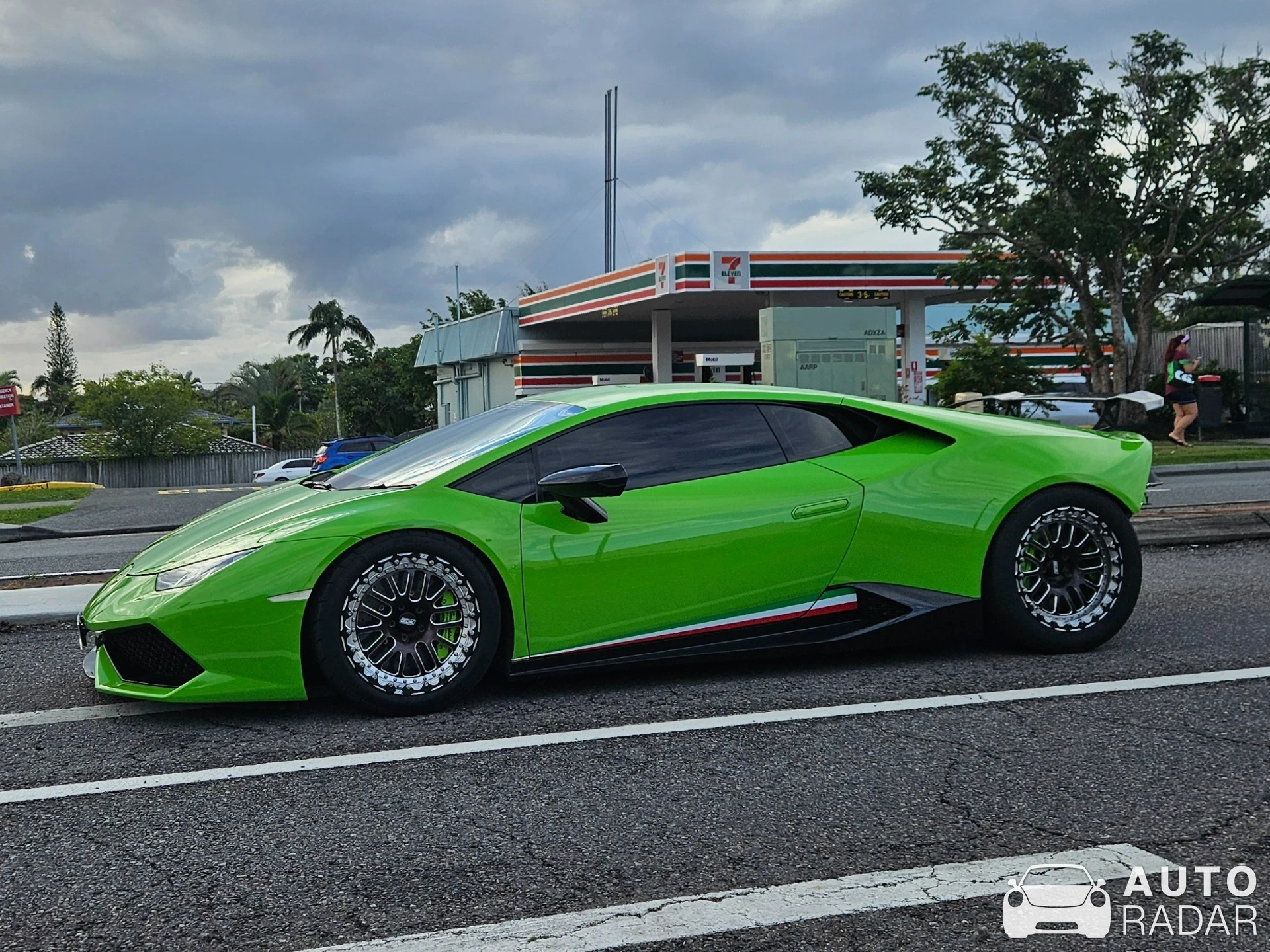 Lamborghini Huracán LP640-4 Performante spotted in Acacia Ridge