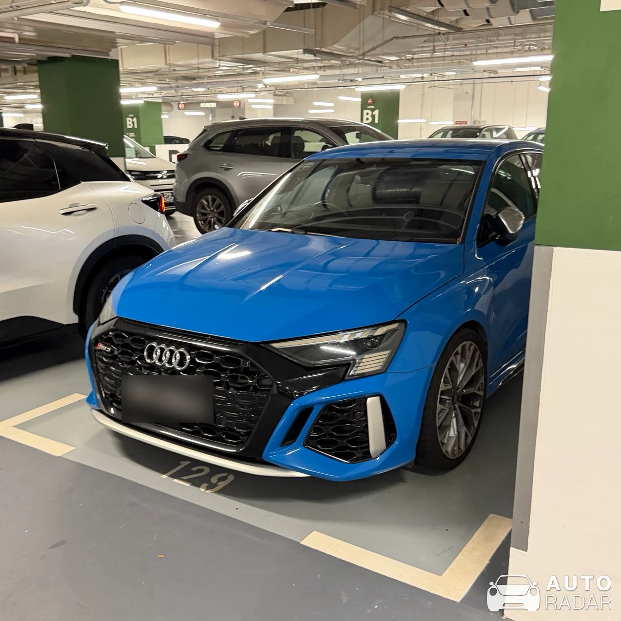 Audi RS3 Sportback 8Y spotted in Singapore, 싱가포르