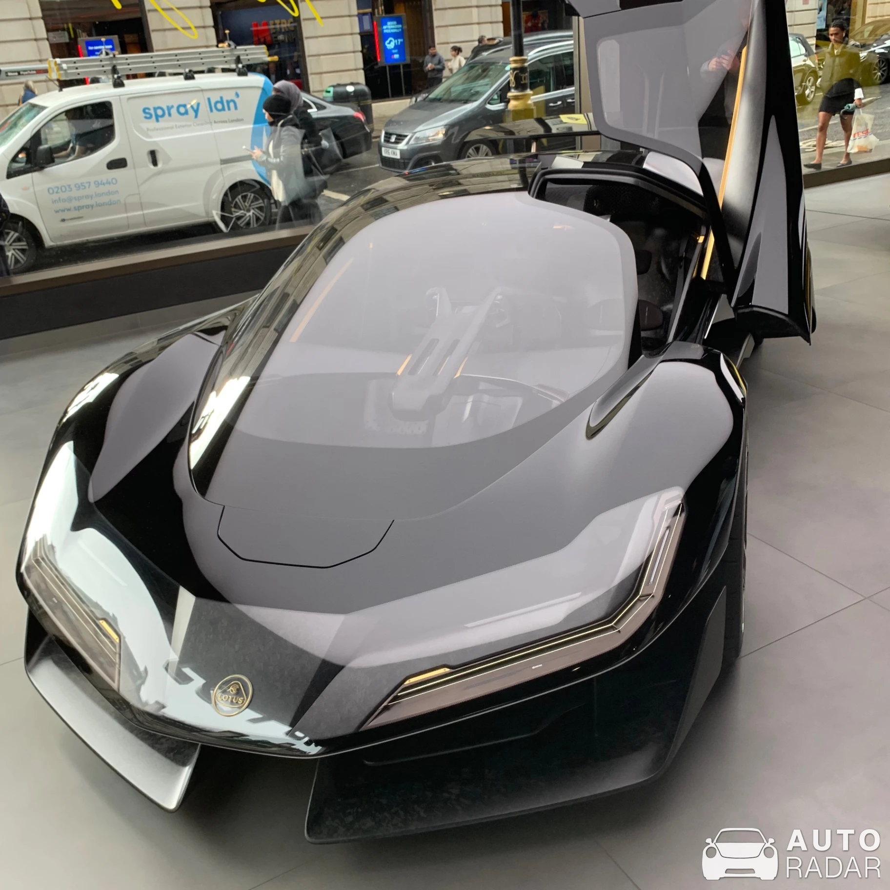 Lotus Evija spotted in Greater London, Vereinigtes Königreich