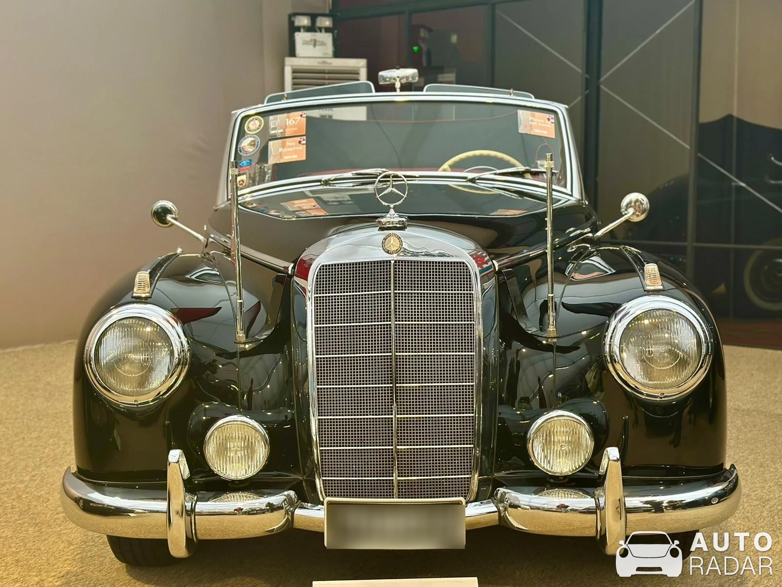 Mercedes-Benz 300 Adenauer spotted in Knokke-Heist
