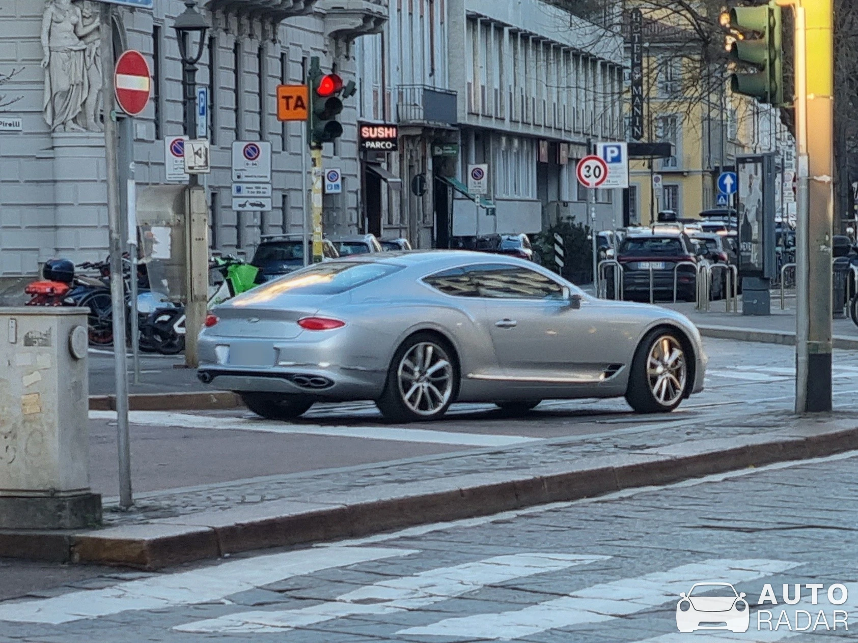Bentley Continental GT V8 spotted in Milano, Italy