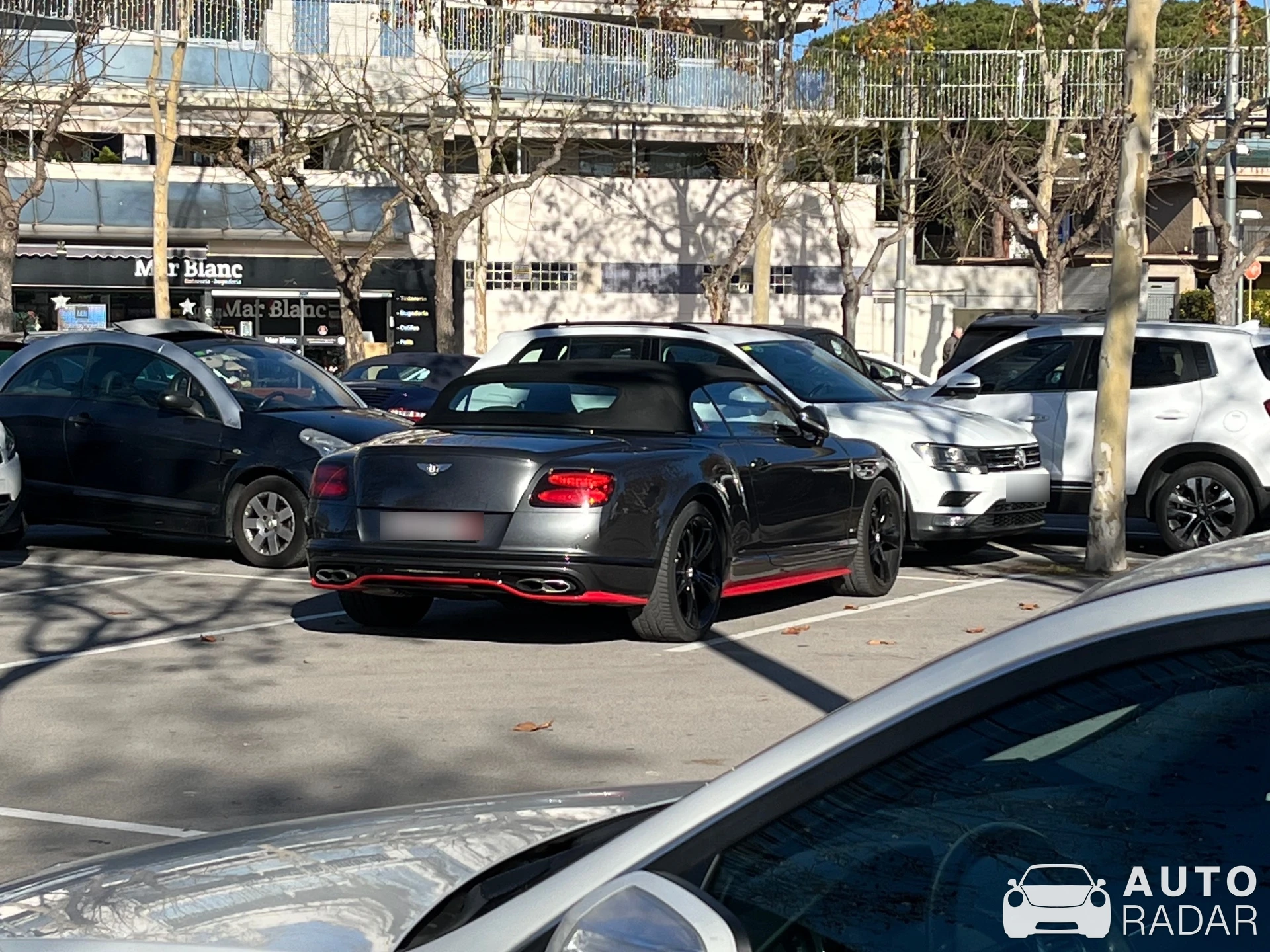 Bentley Continental GTC V8 S 2016 Black Edition spotted in Platja d'Aro, España