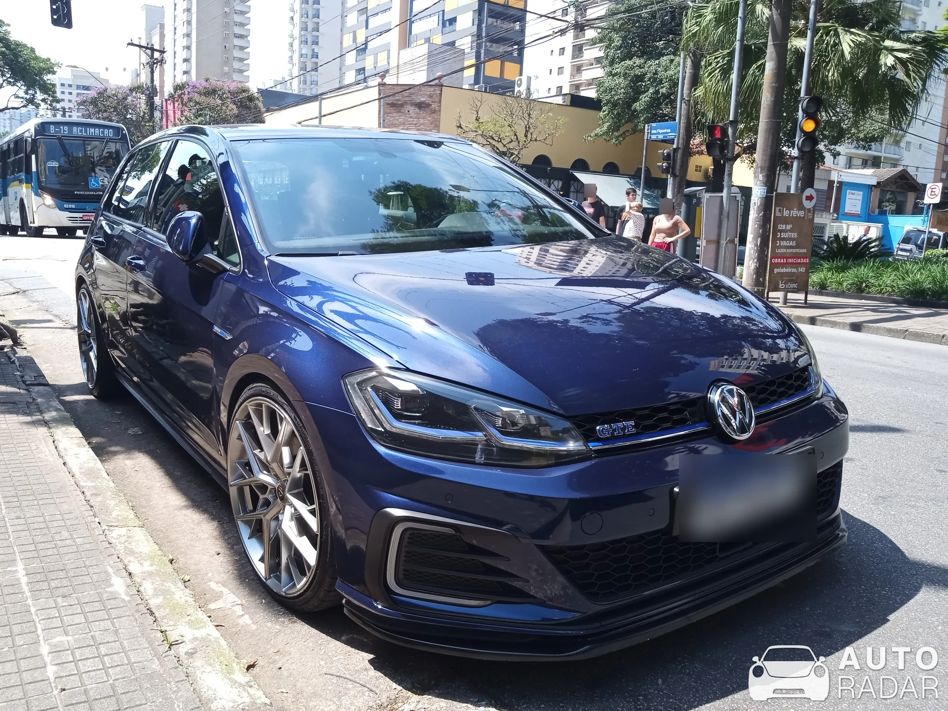 Volkswagen Golf GTE spotted in Jardim, Brasil