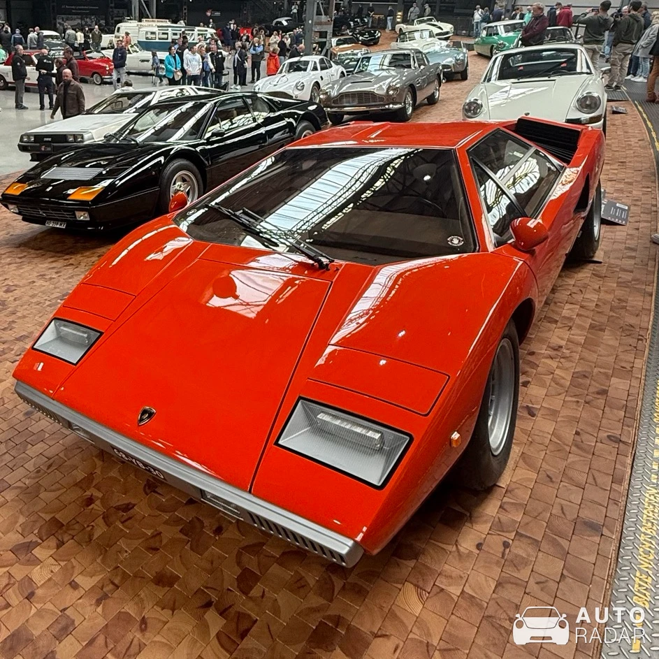 Lamborghini Countach LP400 Periscopio spotted in Dietzhölztal
