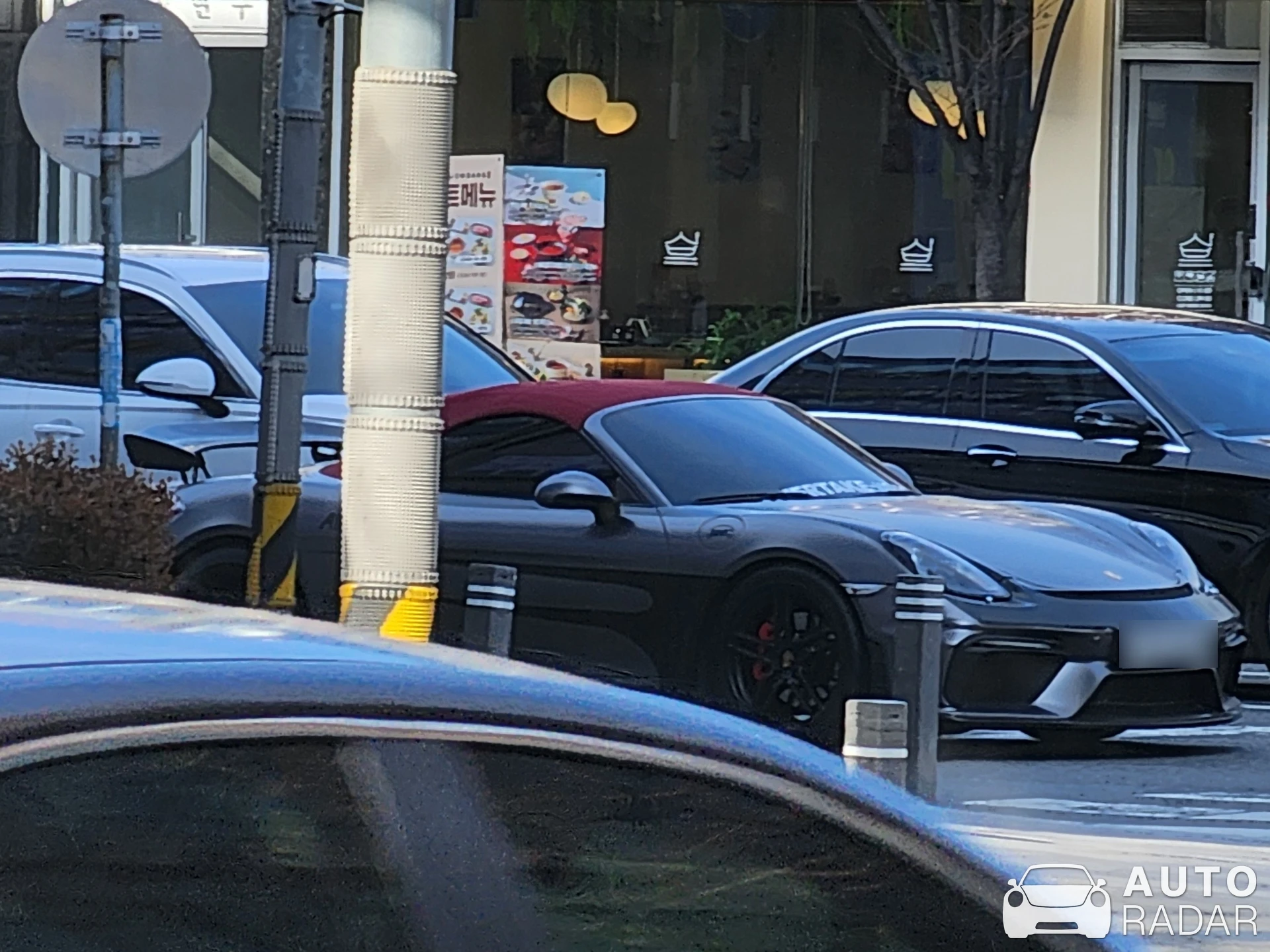Porsche 718 Spyder spotted in Daejeon, South Korea