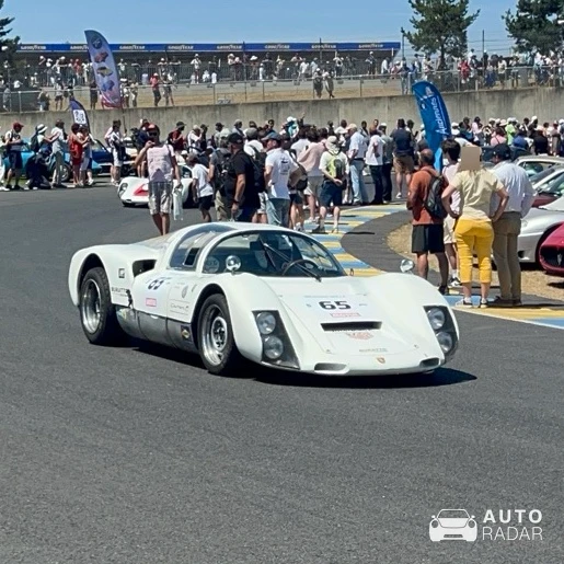 Porsche 910 spotted in Le Mans