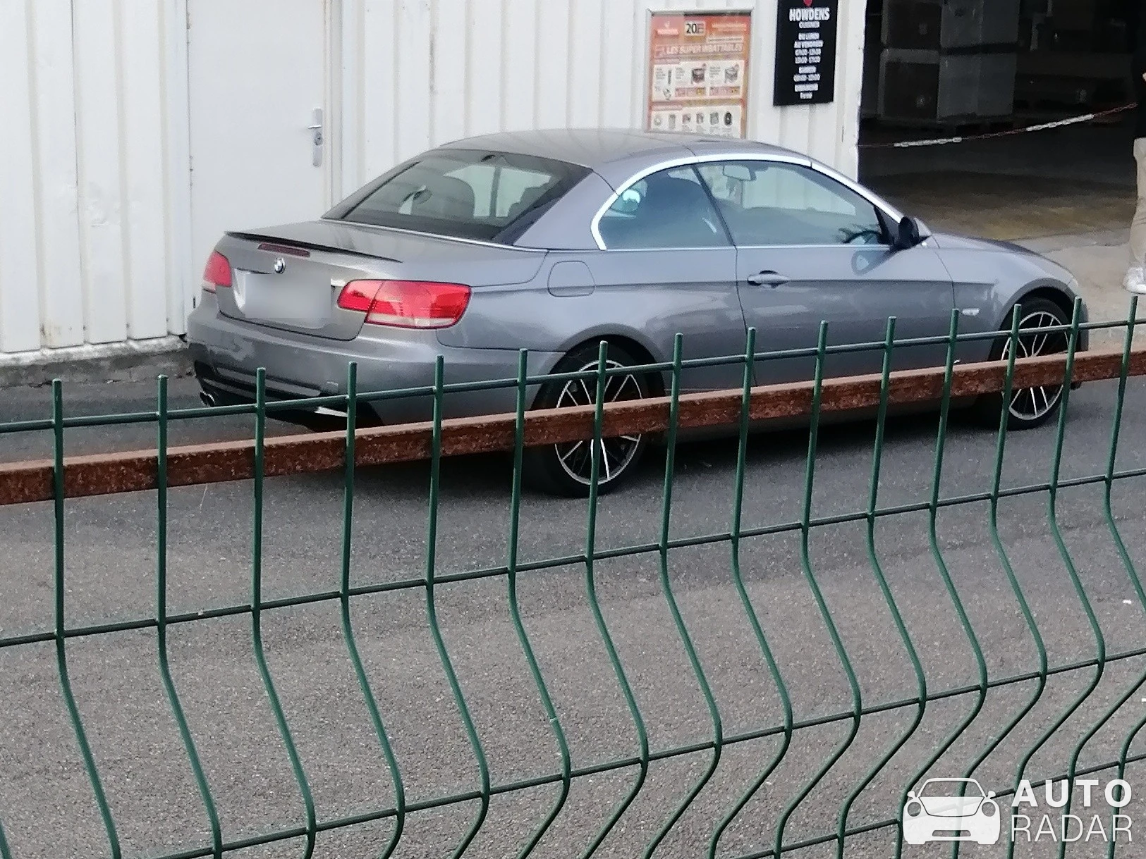 BMW 3 Series Cabriolet E93 spotted in Morangis