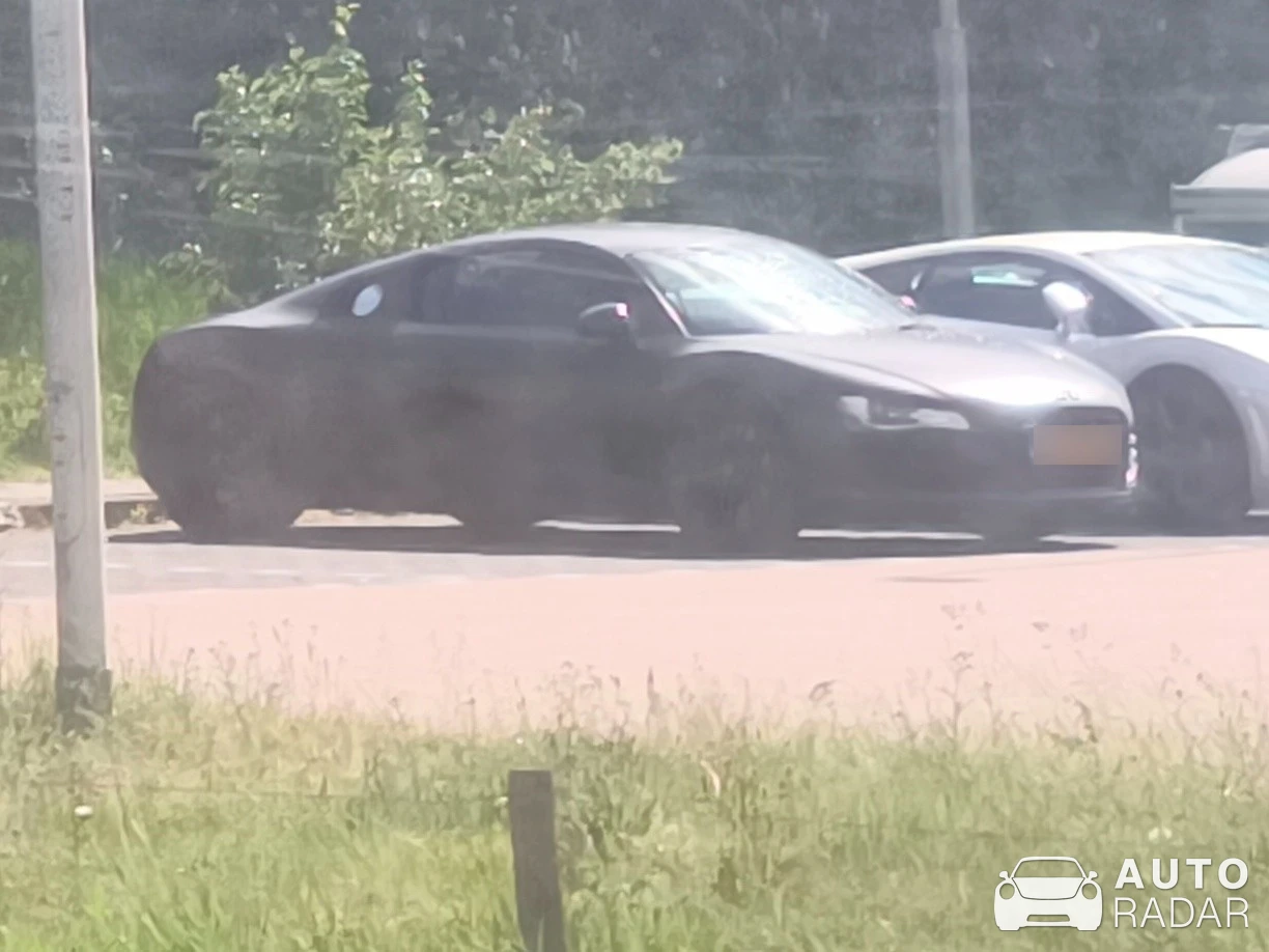 Audi R8 V10 Plus 2013 spotted in Nuland