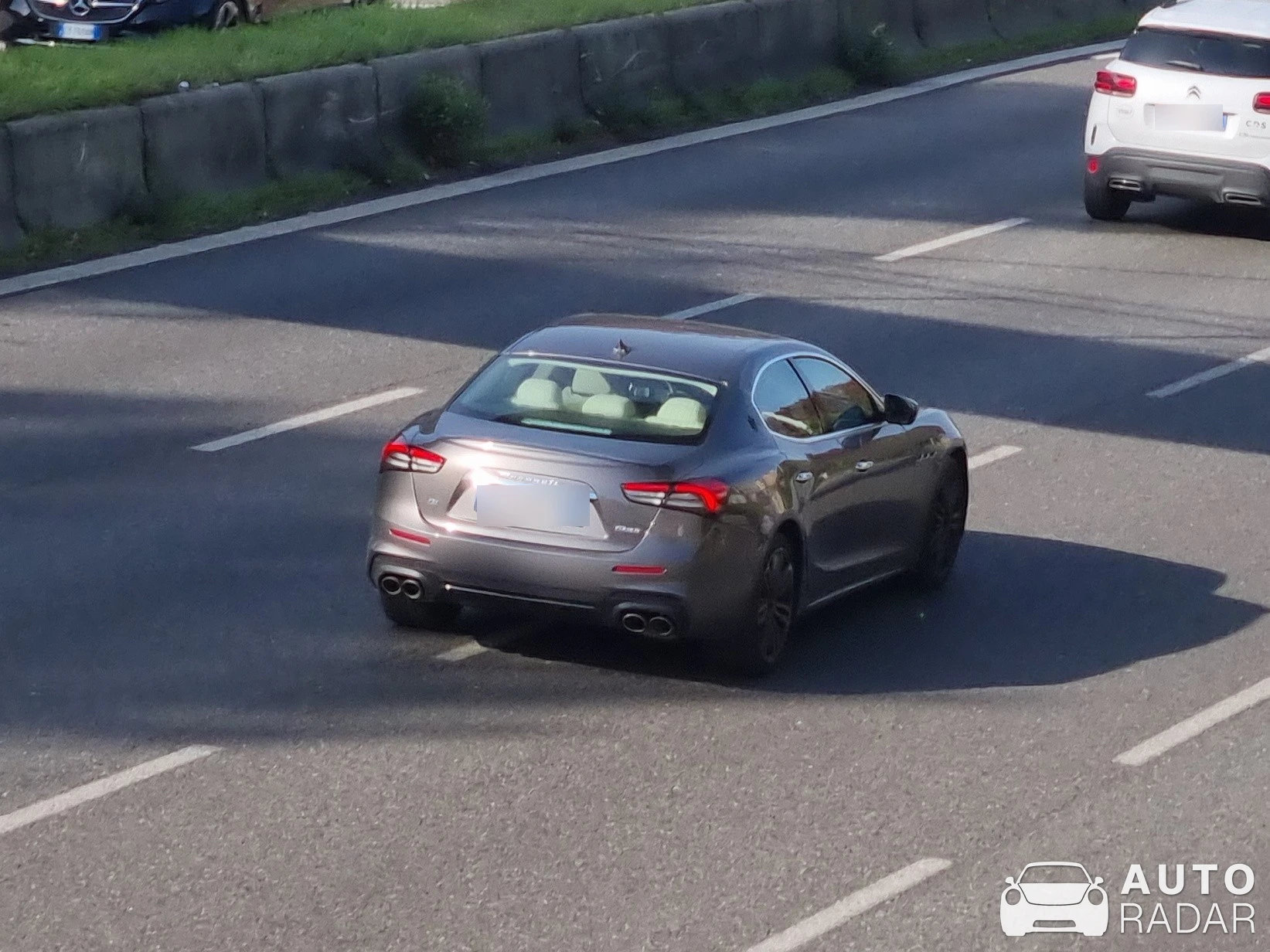 Maserati Ghibli Modena S spotted in Milano