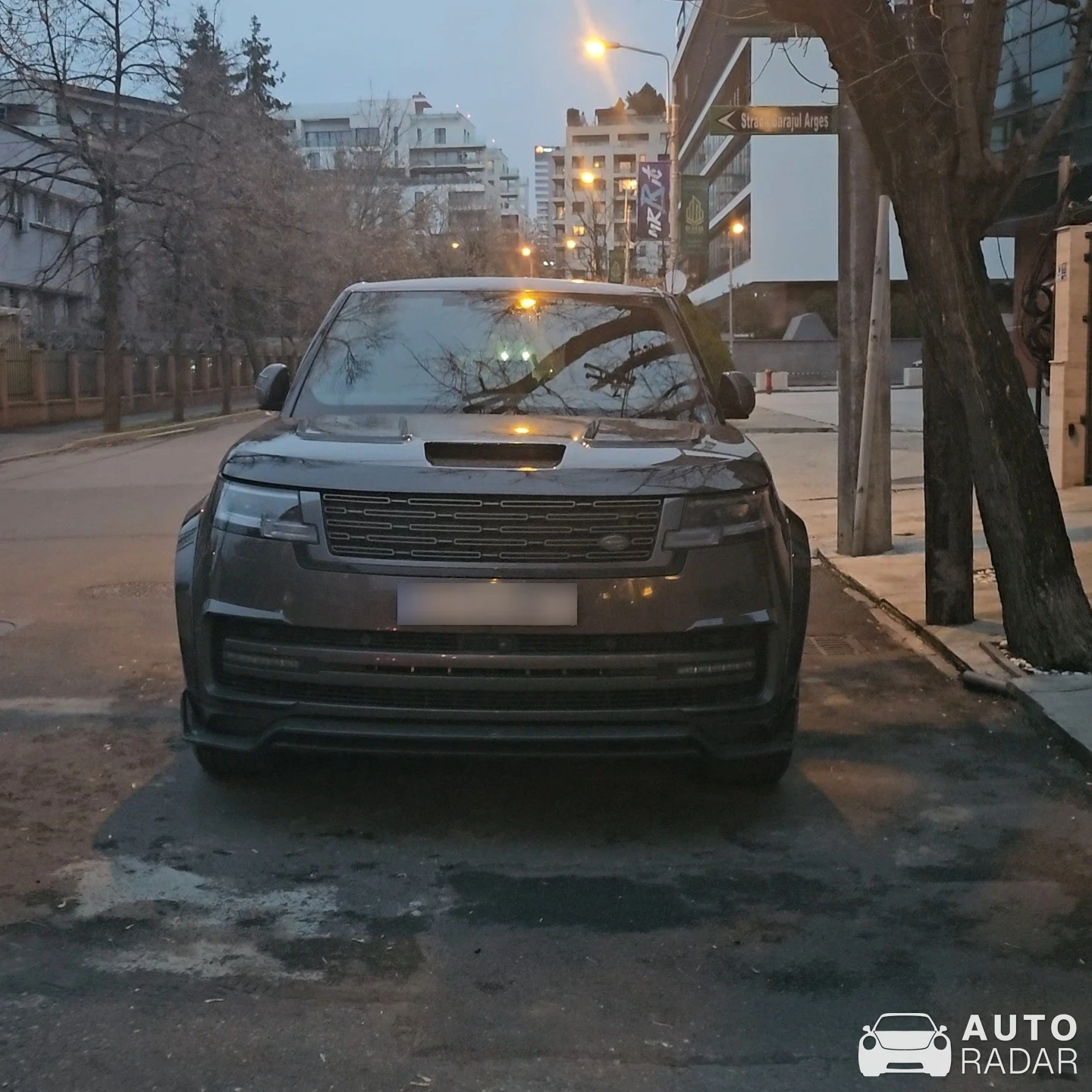 Land Rover Range Rover Keyvany spotted in București, Romania