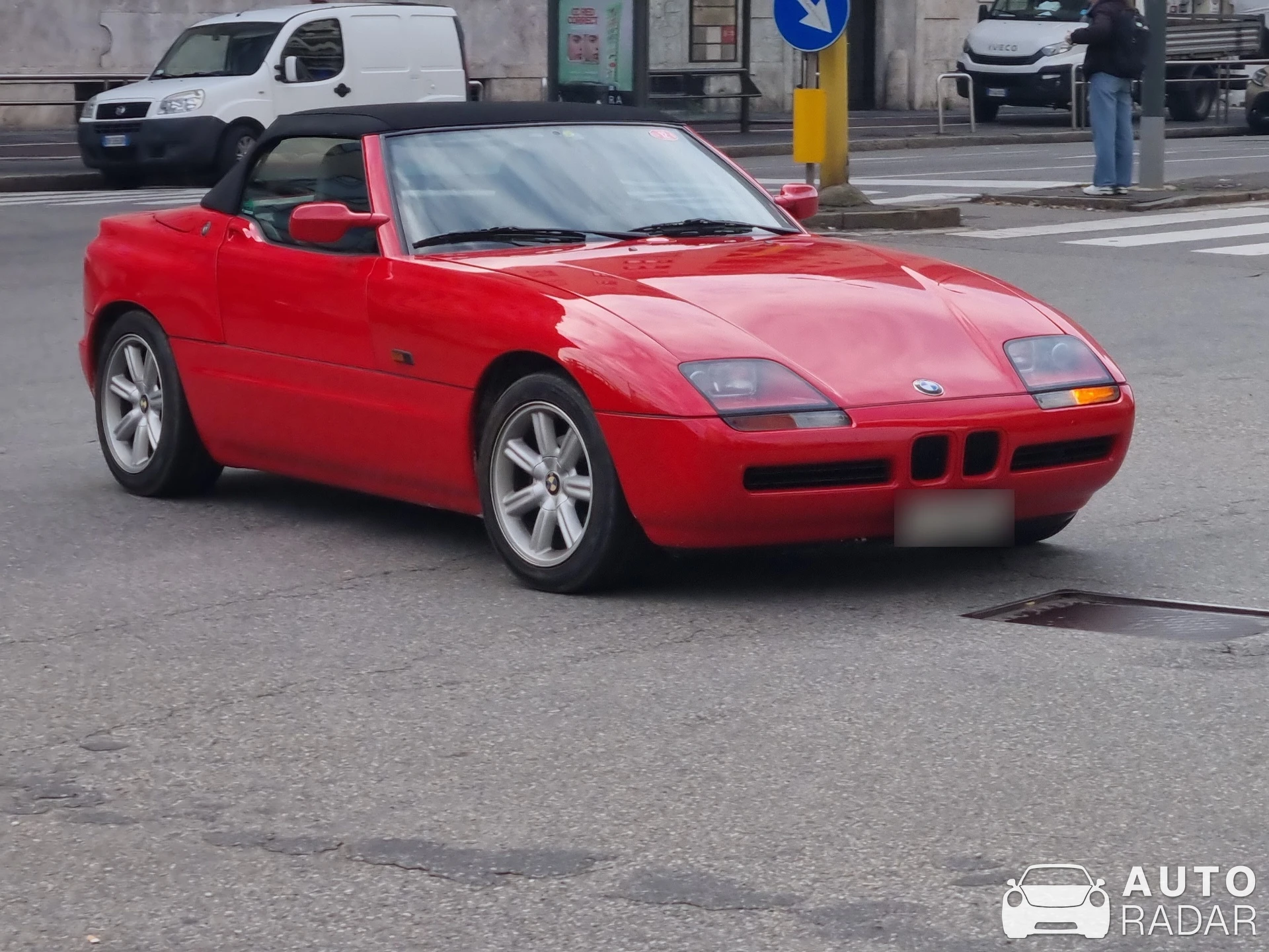 BMW Z1 spotted in Milano, Italia