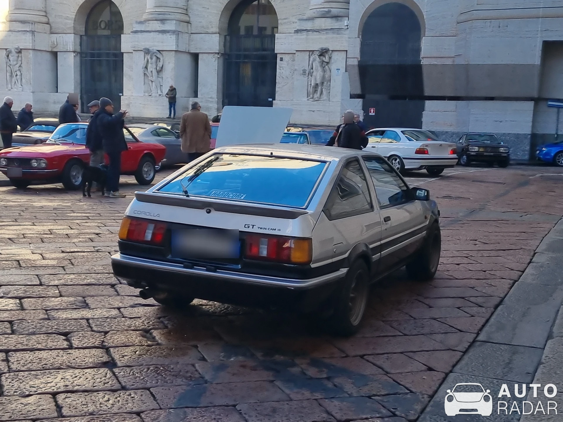 Toyota Corolla GT AE86 spotted in Milano