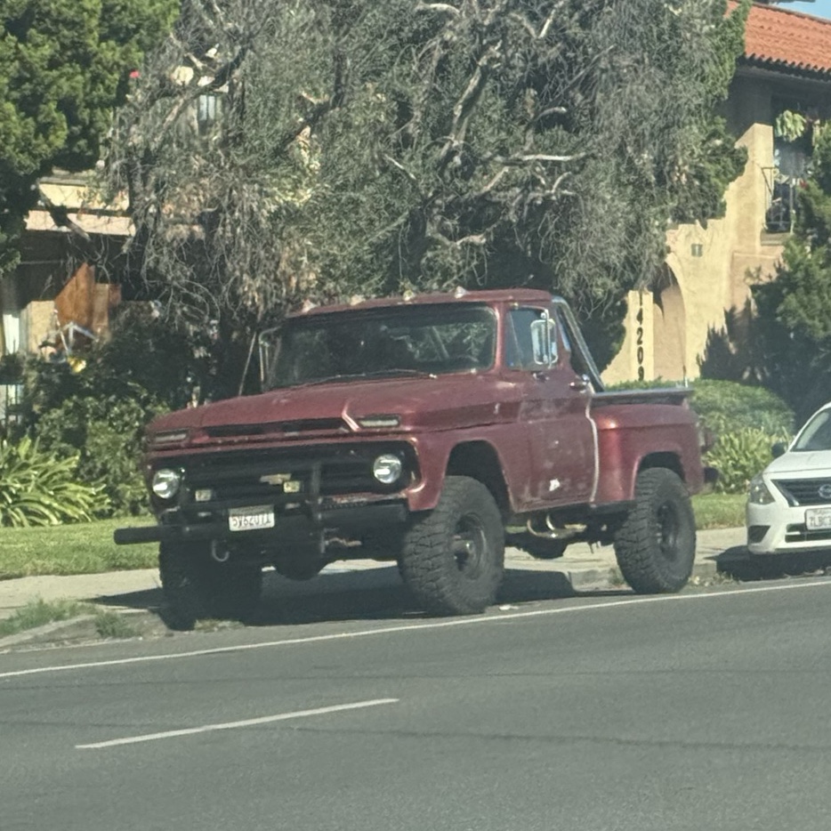Chevrolet C10 Apache