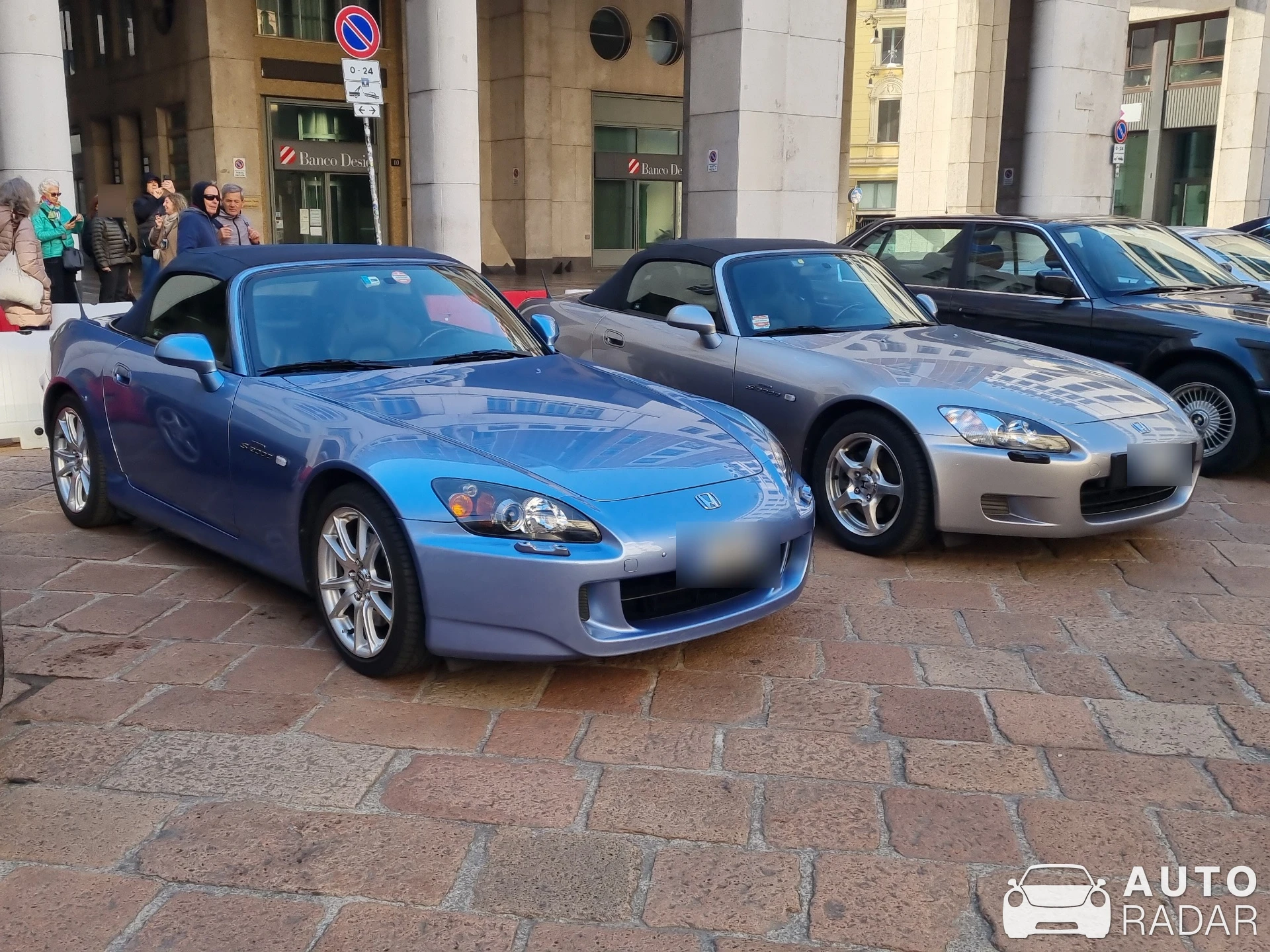 Honda S2000 spotted in Milano, Italia