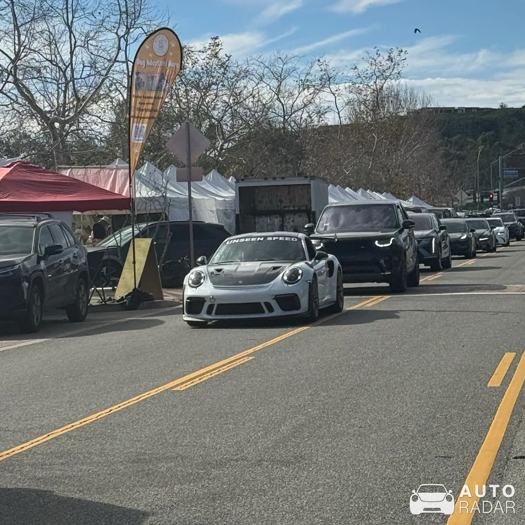 Porsche 991 GT3 RS MkII spotted in Malibu, United States