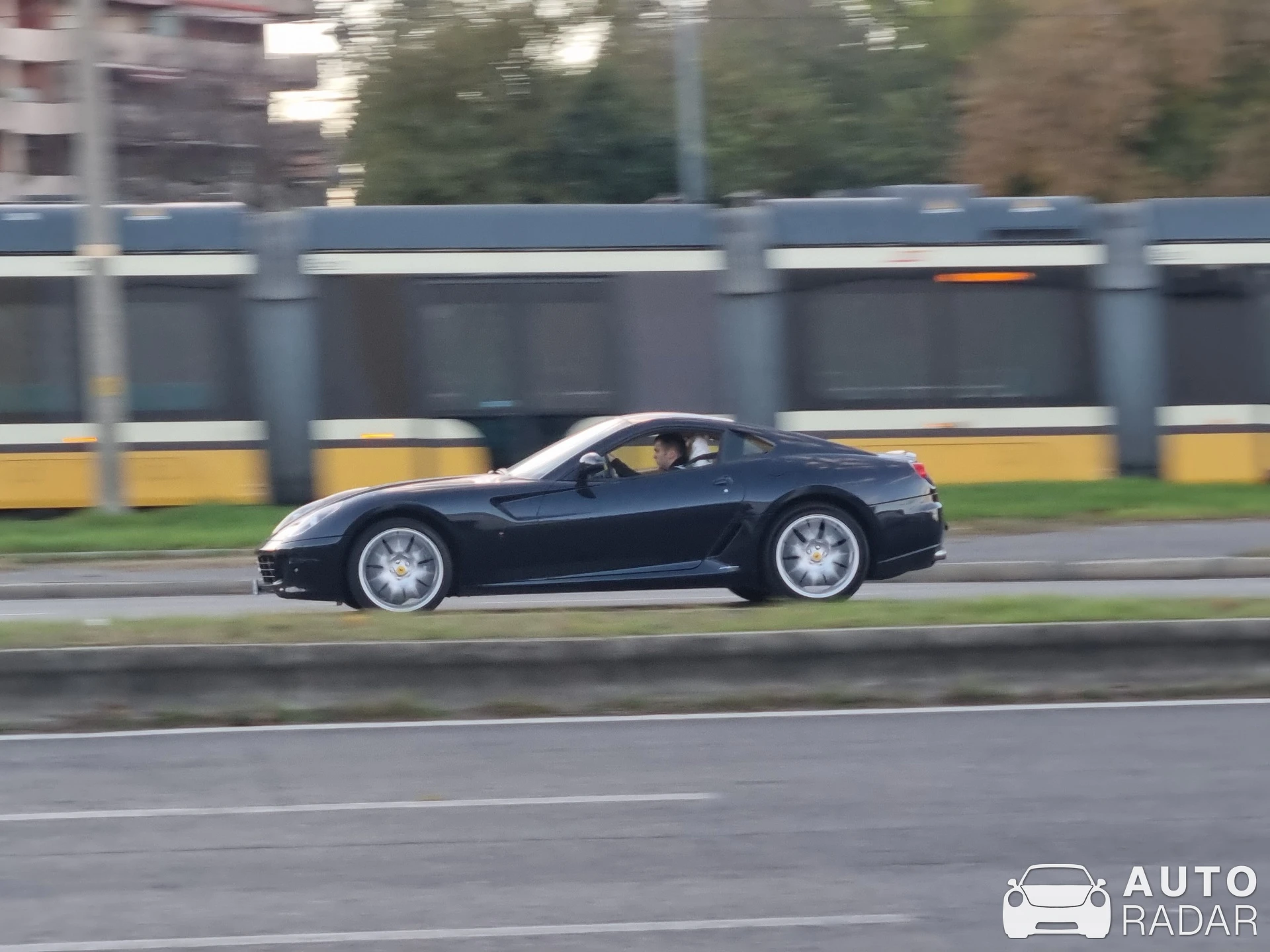 Ferrari 599 GTB Fiorano spotted in Città metropolitana di Milano, Italia