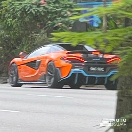McLaren 600LT Spider spotted in Singapore, Singapore