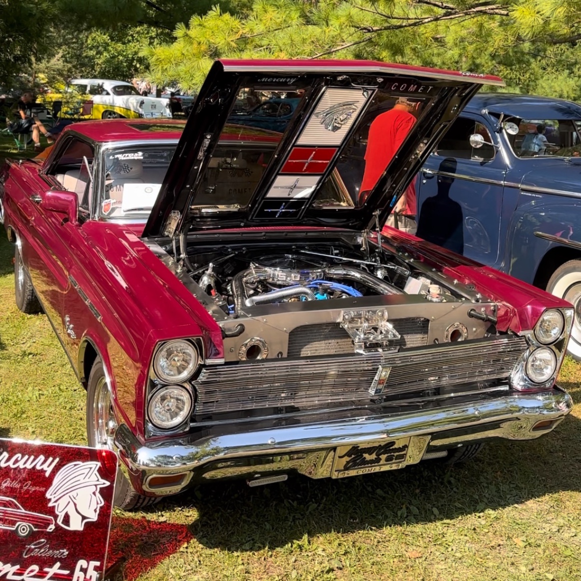 Mercury Comet Caliente