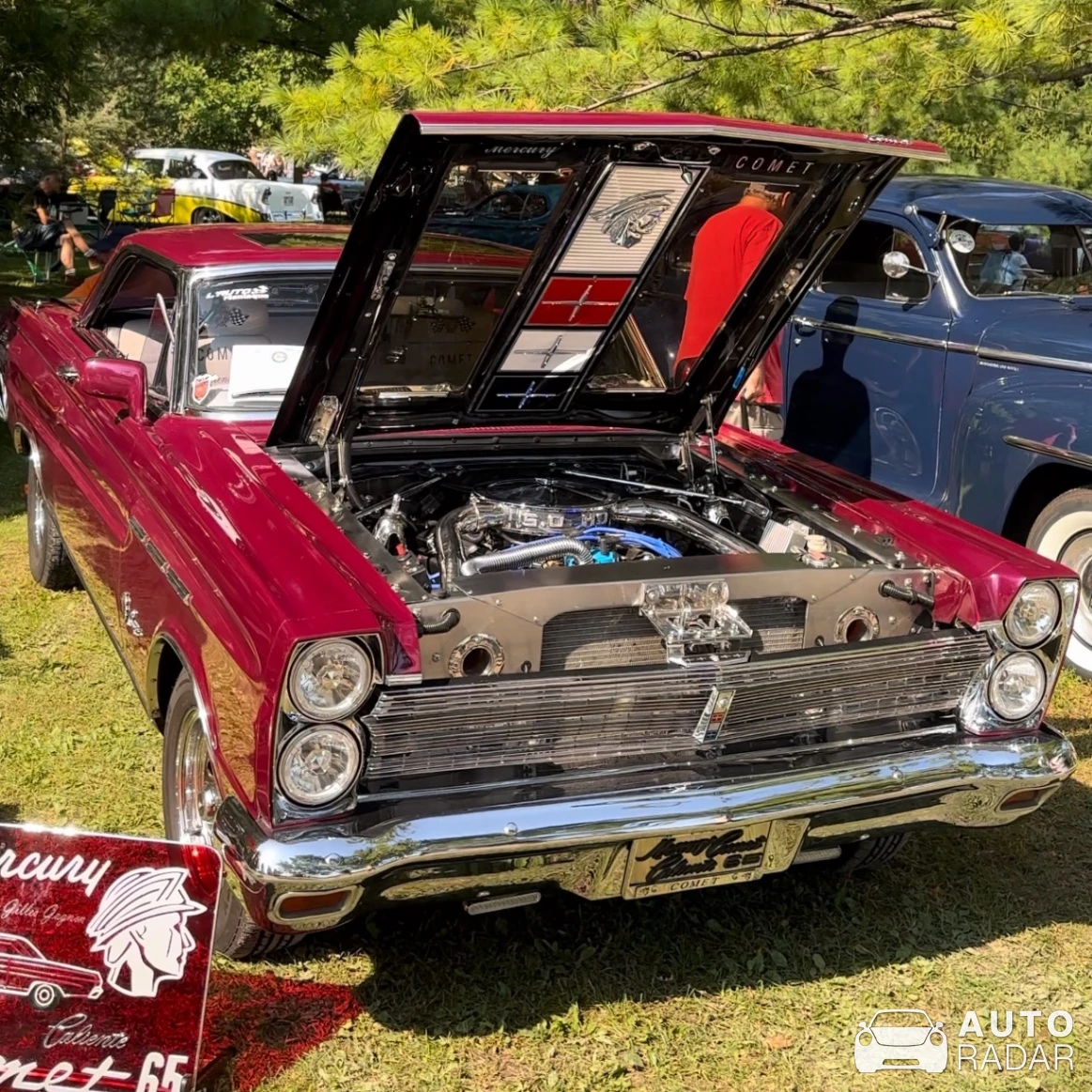 Mercury Comet Caliente spotted in Terrebonne, Canada