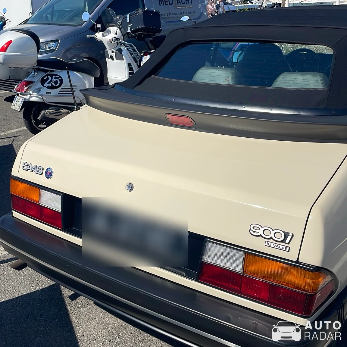 Saab 9000 spotted in Saint-Tropez